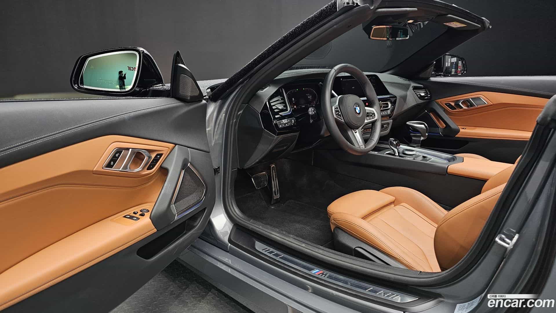 Z4 BMW 2025.6-INNER-036