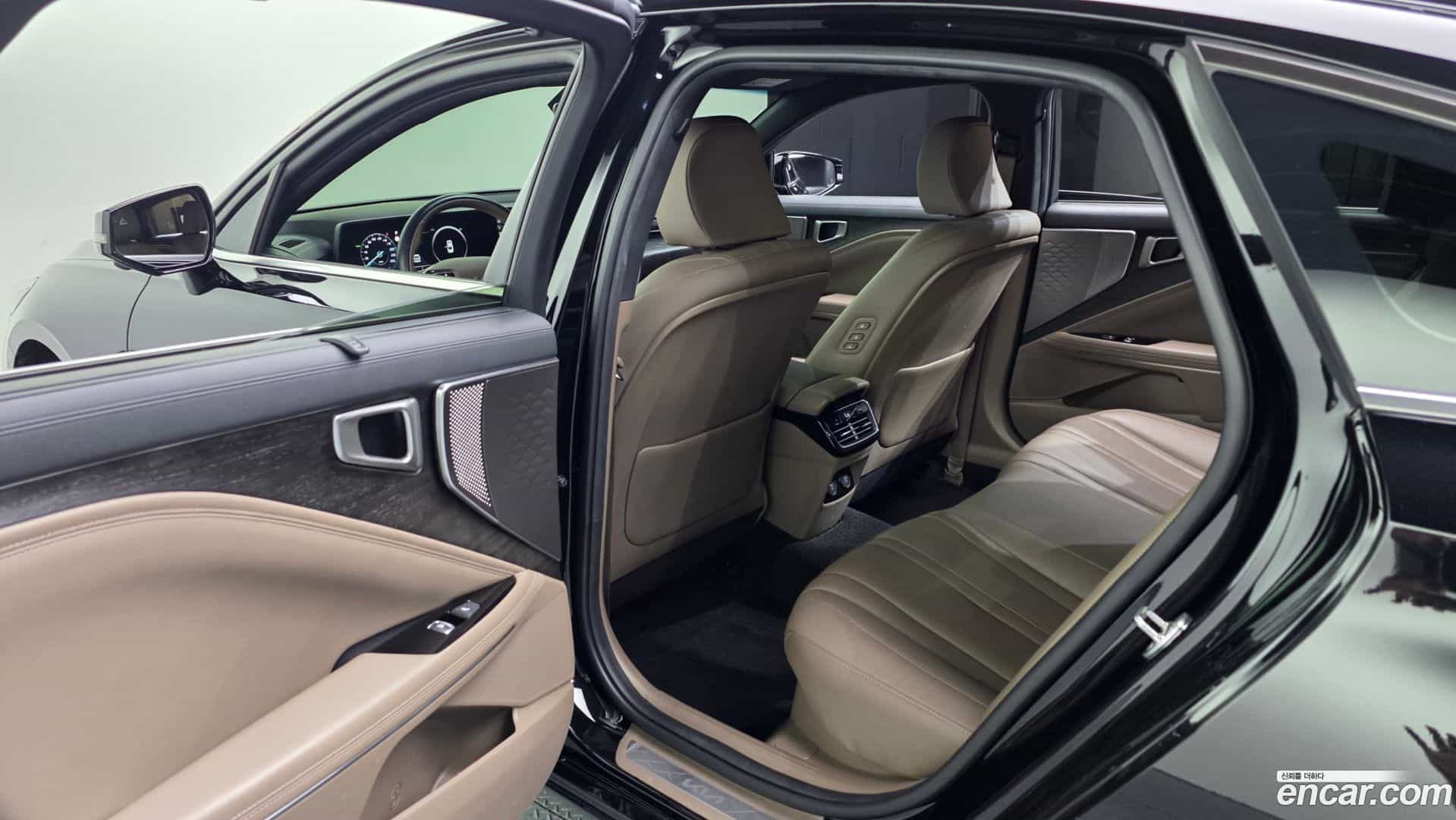 K8 Kia 2022.10-INNER-036
