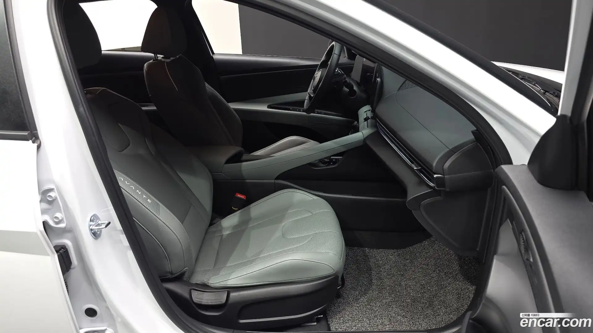 AVANTE Hyundai 2025.6-INNER-036