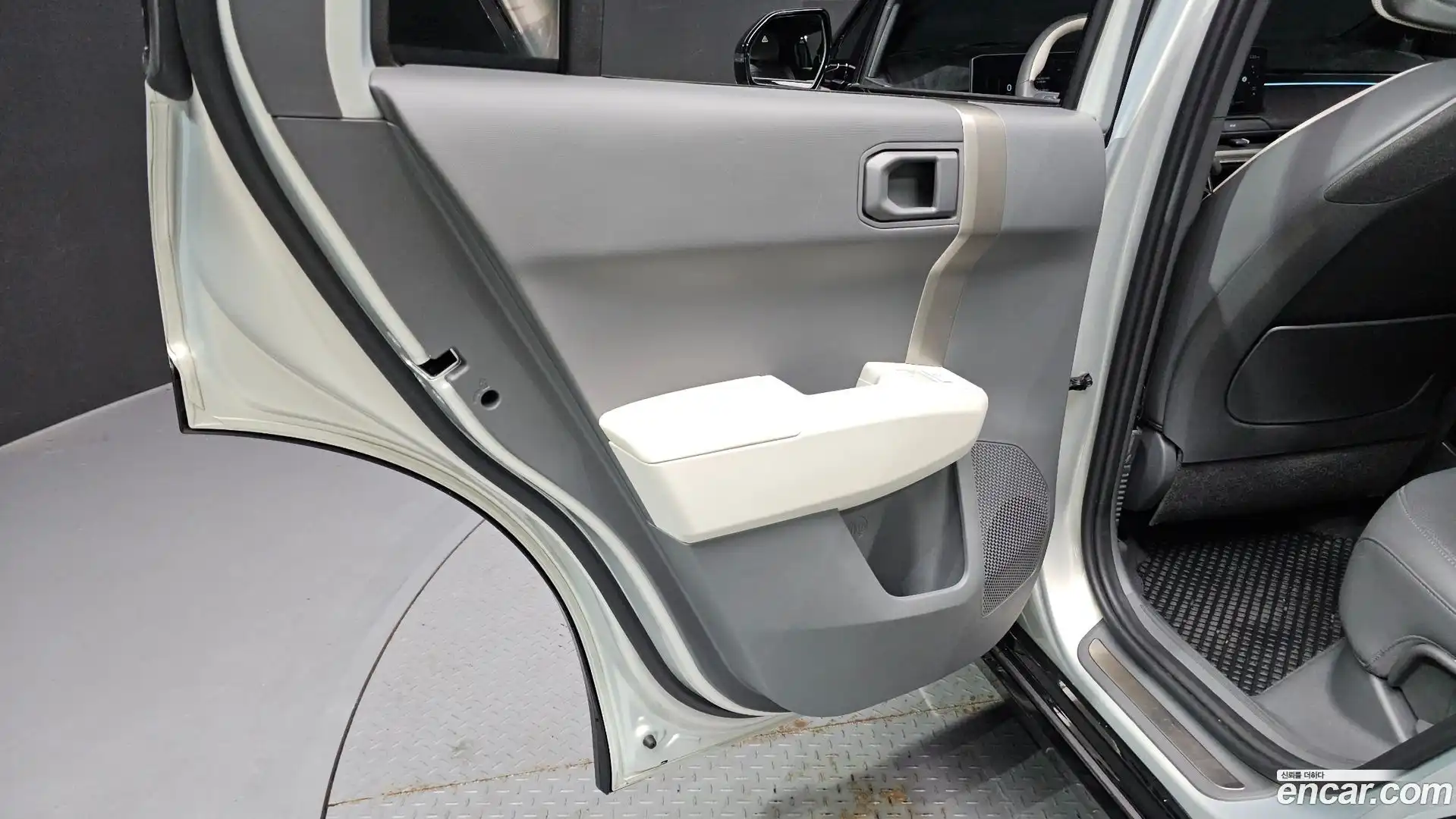 EV3 Kia 2024.7-INNER-035