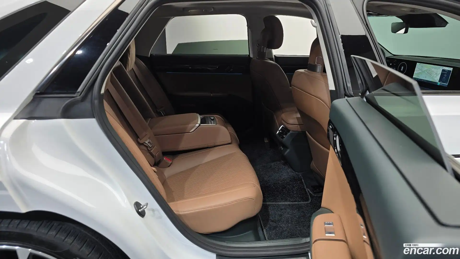 Grandeur Hyundai 2023.2-OPTION-015