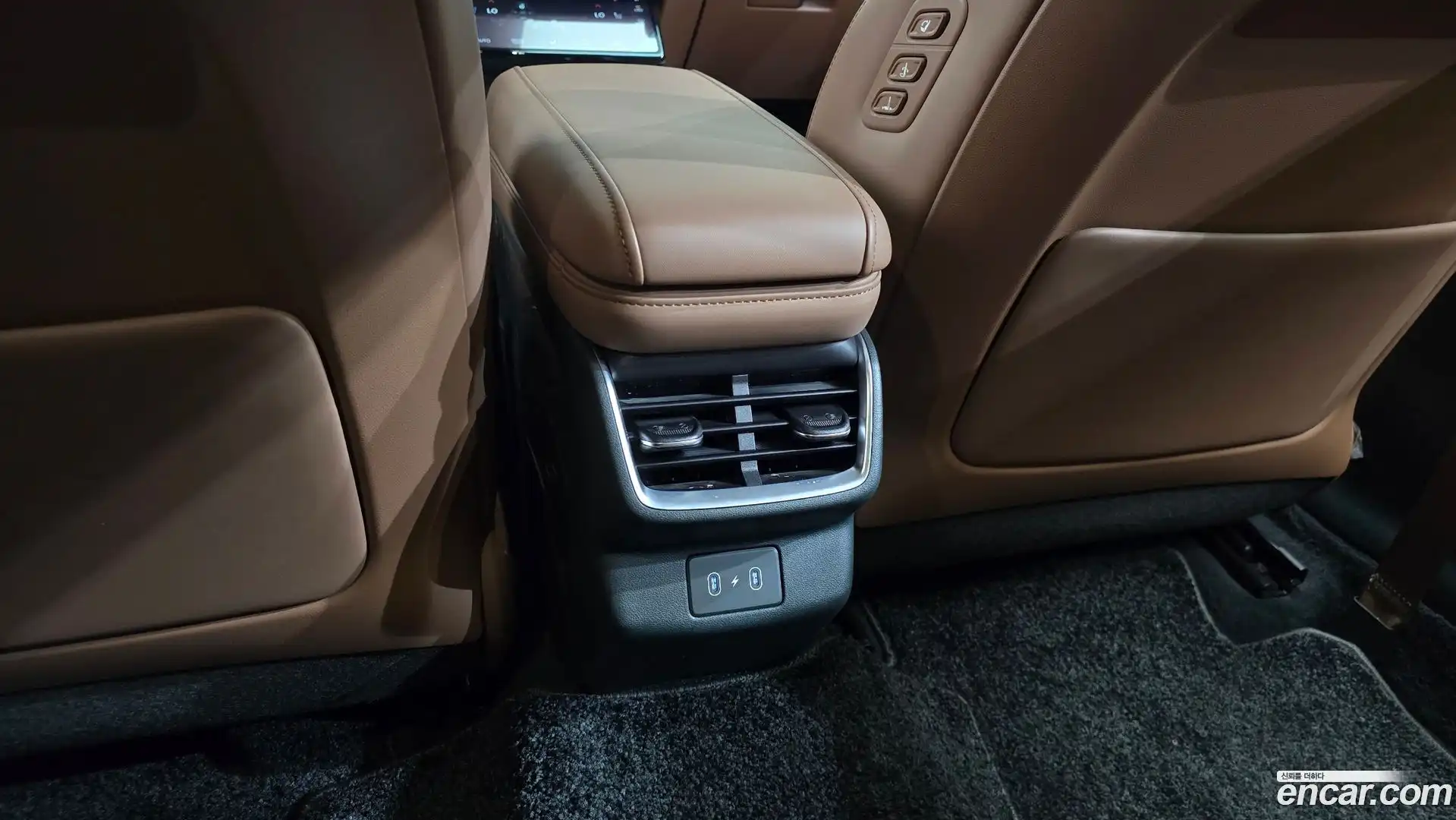 Grandeur Hyundai 2023.2-OPTION-041