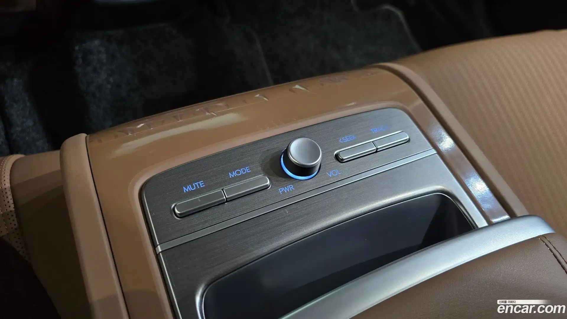 Grandeur Hyundai 2023.2-OPTION-042