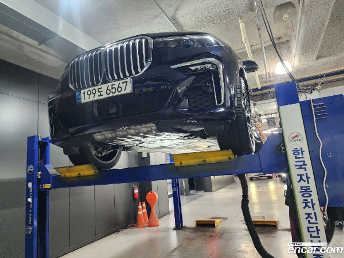 Main__Slider__Photo:X7 BMW 2022.0-0