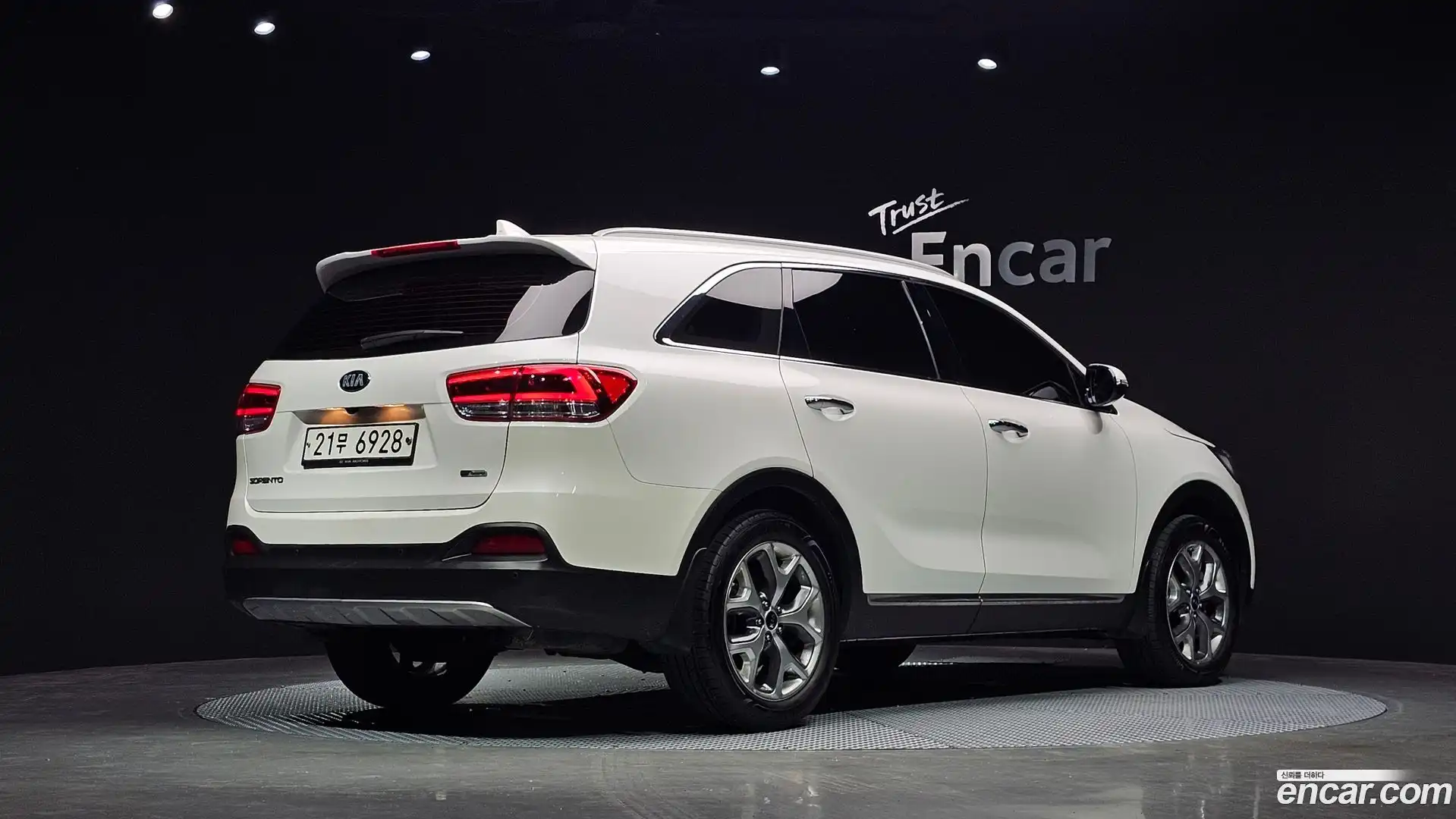 Sorento Kia 2017.4-OUTER-002