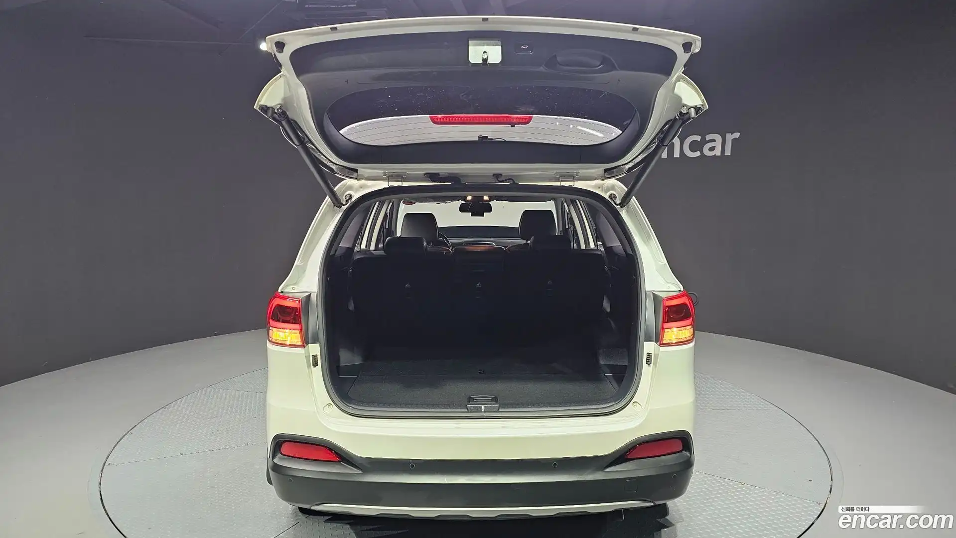 Sorento Kia 2017.4-OPTION-040