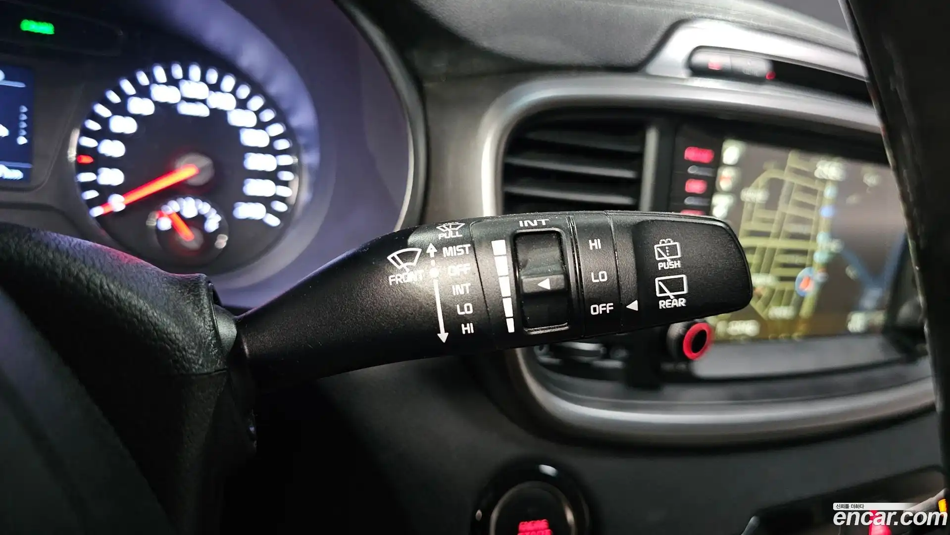 Sorento Kia 2017.4-OPTION-049