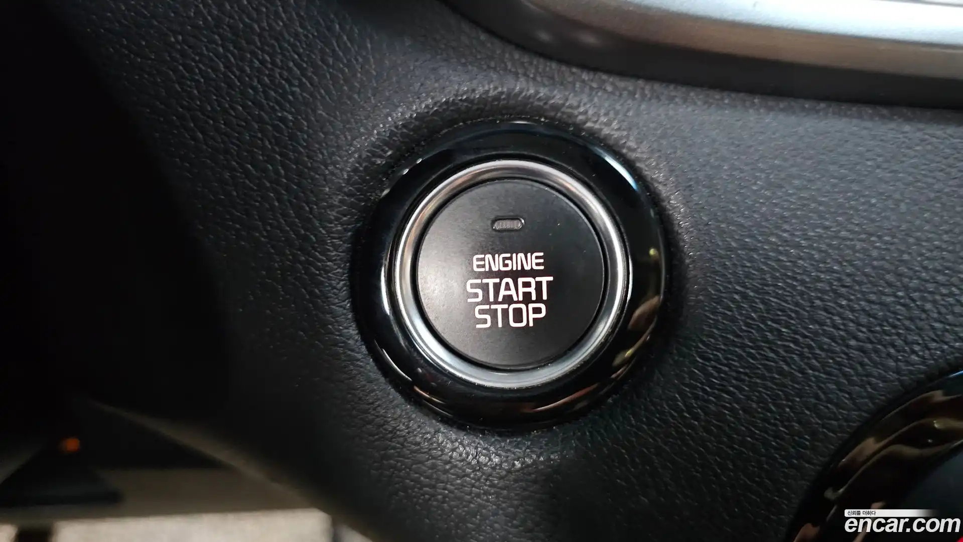 Sorento Kia 2017.4-OPTION-050