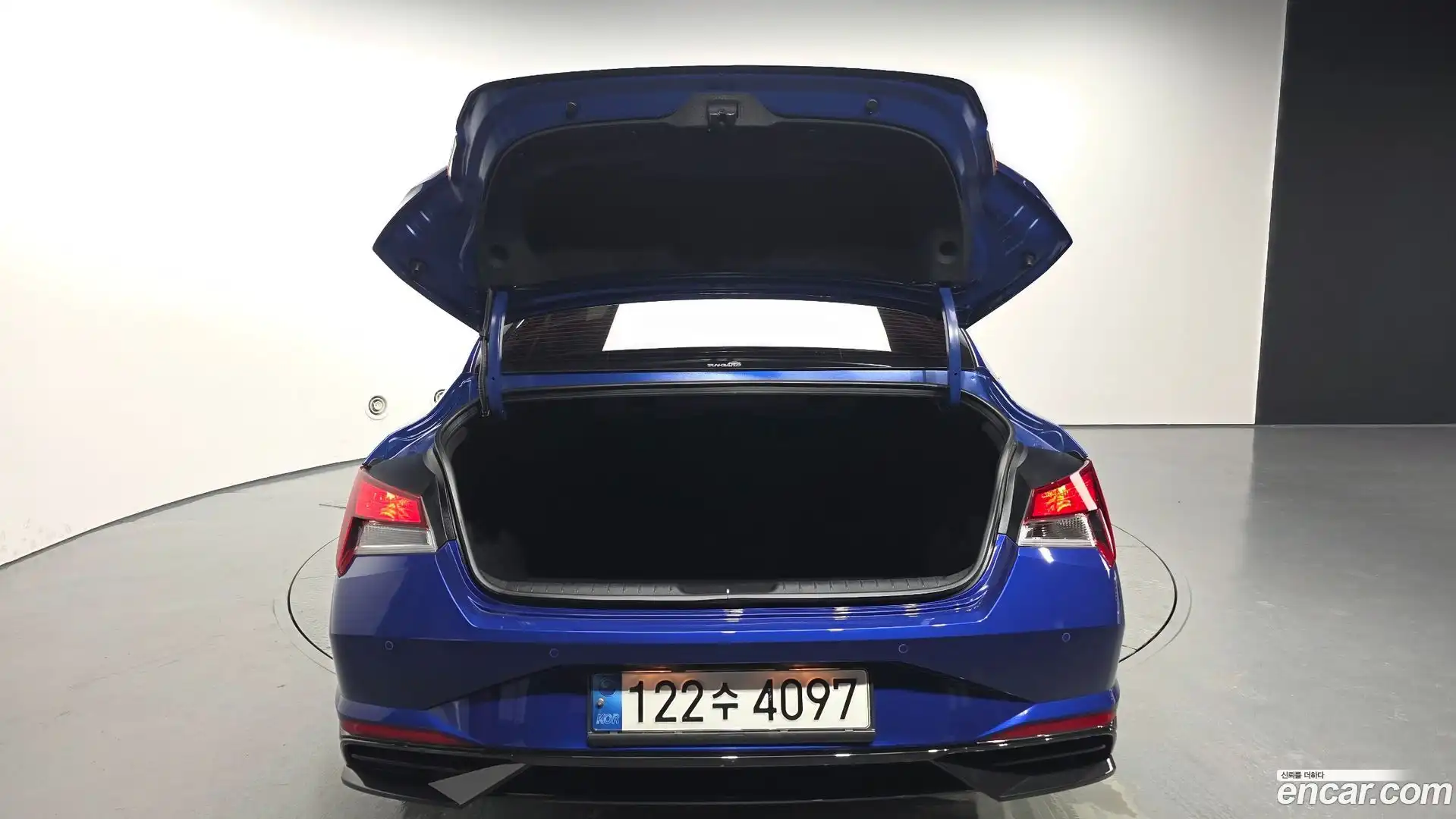 AVANTE Hyundai 2022.3-OPTION-024