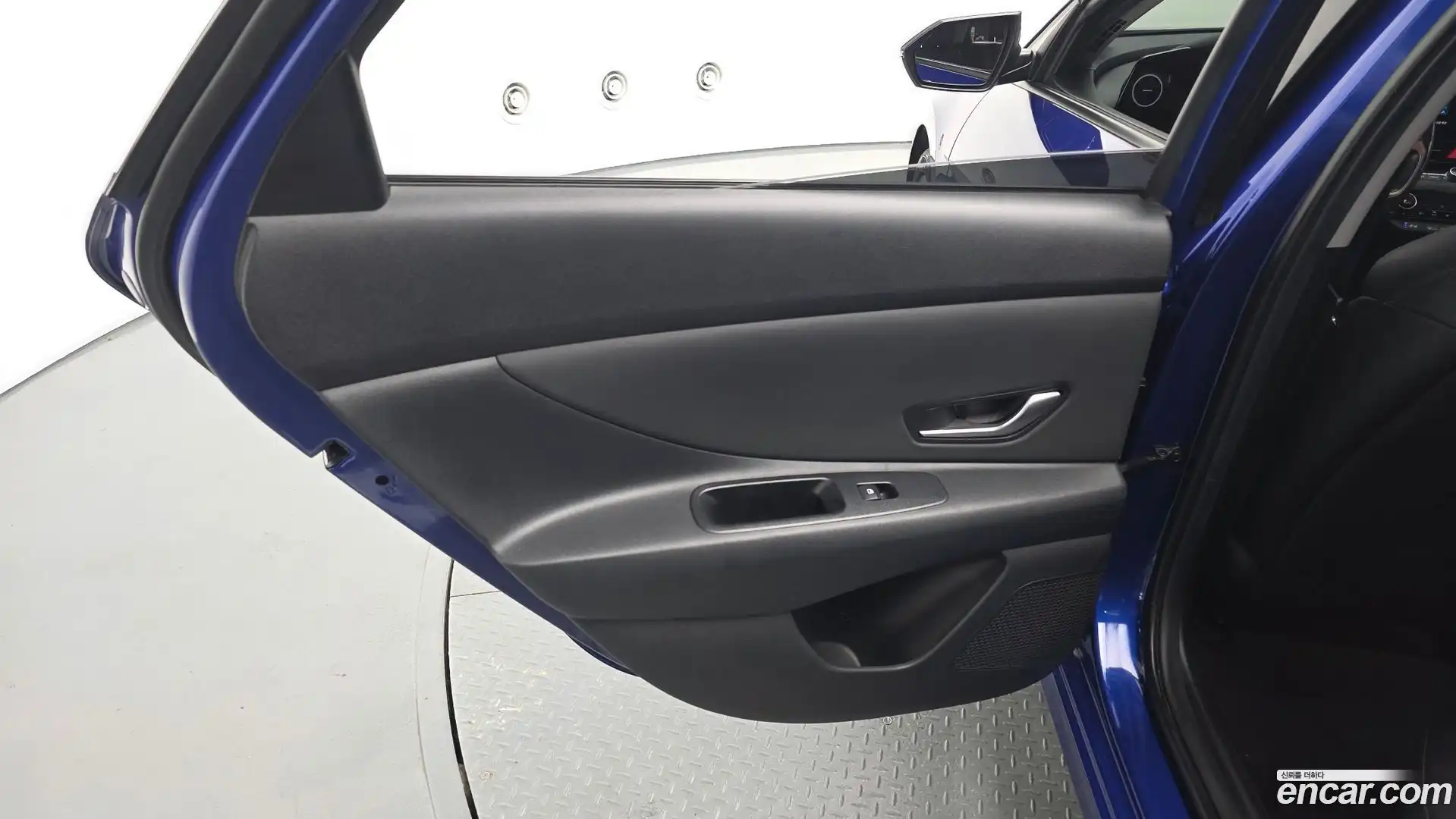 AVANTE Hyundai 2022.3-INNER-035