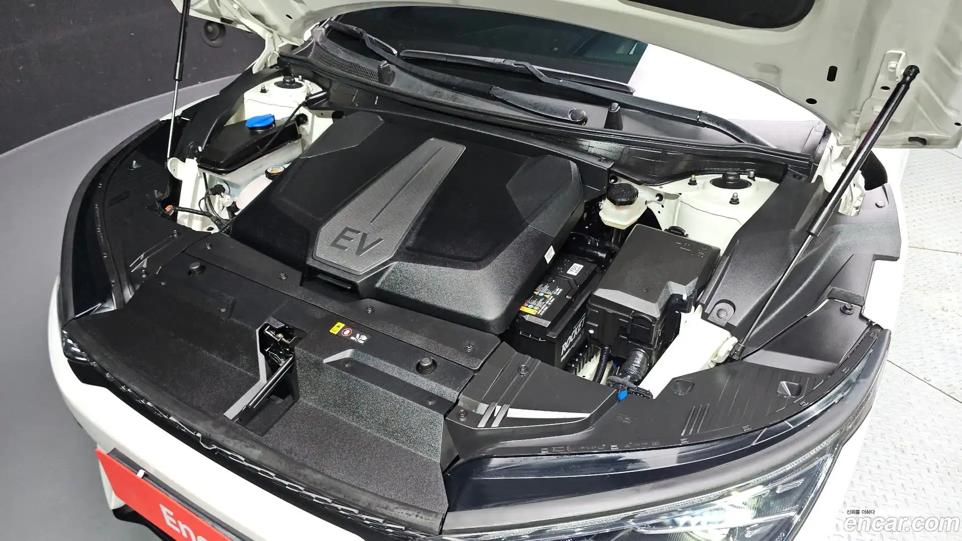 EV6 Kia 2021.10-OUTER-006