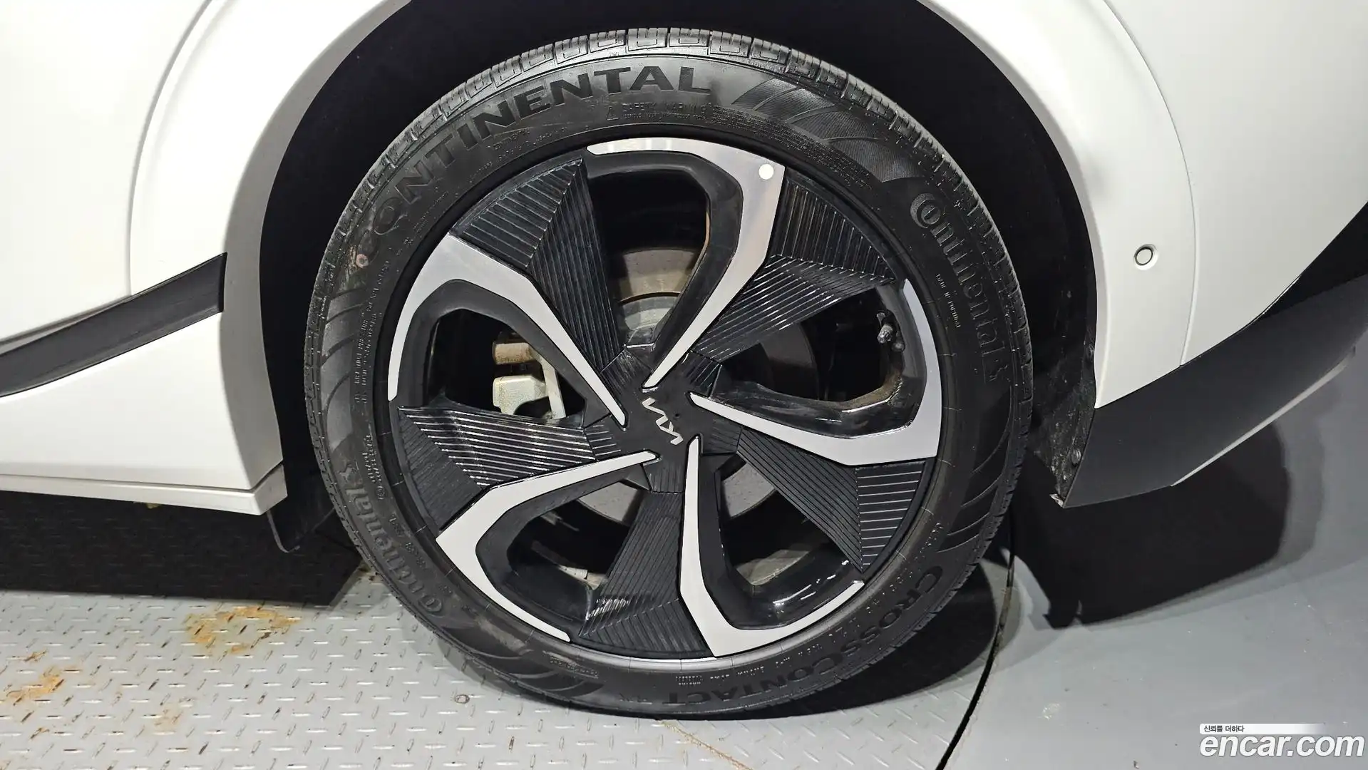 EV6 Kia 2021.10-OUTER-031