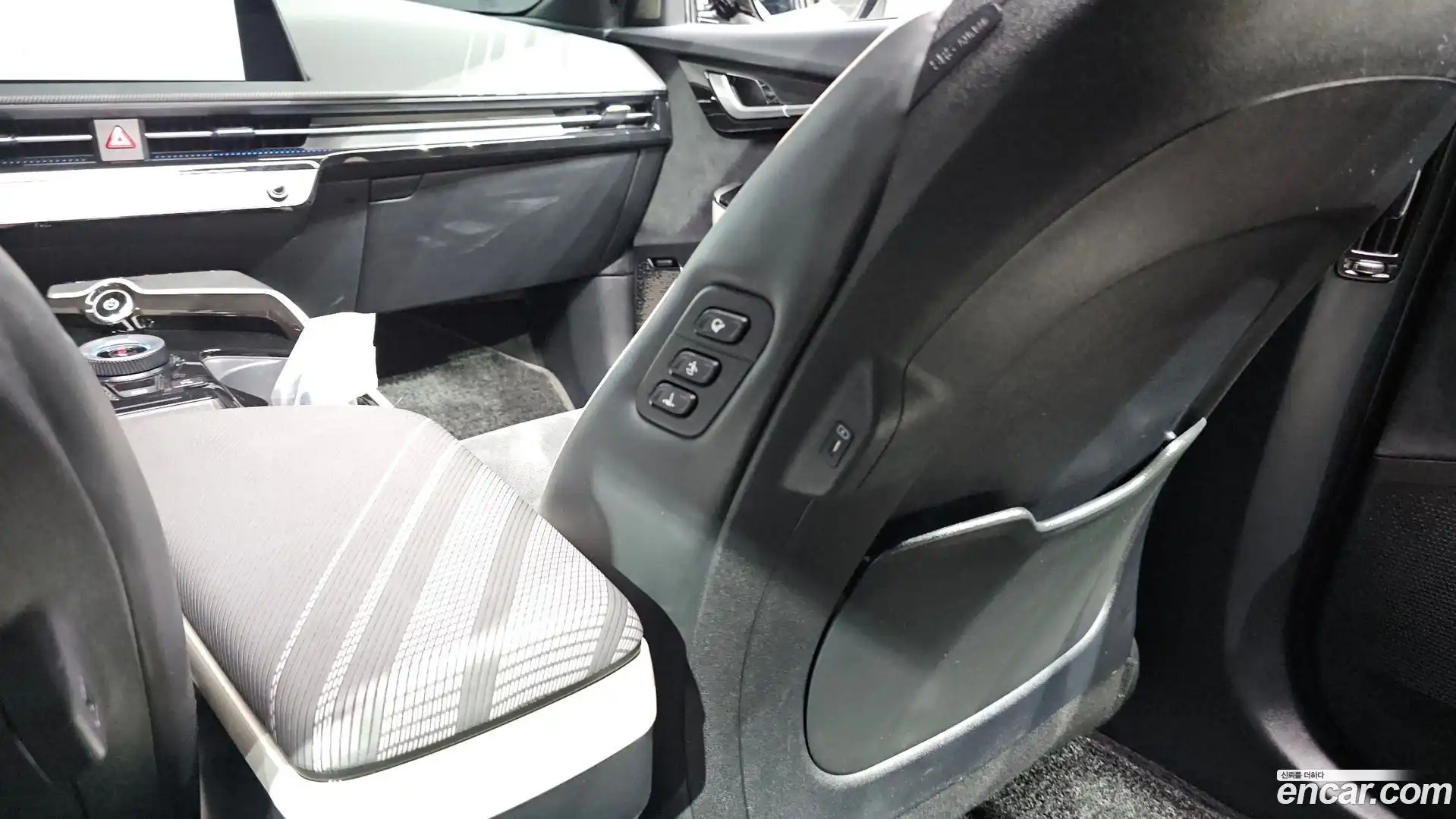 EV6 Kia 2021.10-OPTION-040