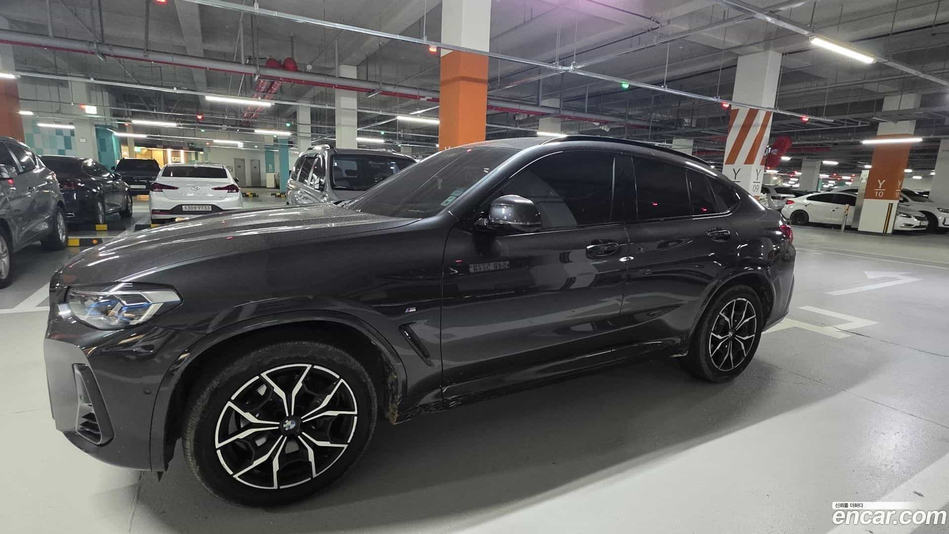 X4 BMW 2023.10-OUTER-006
