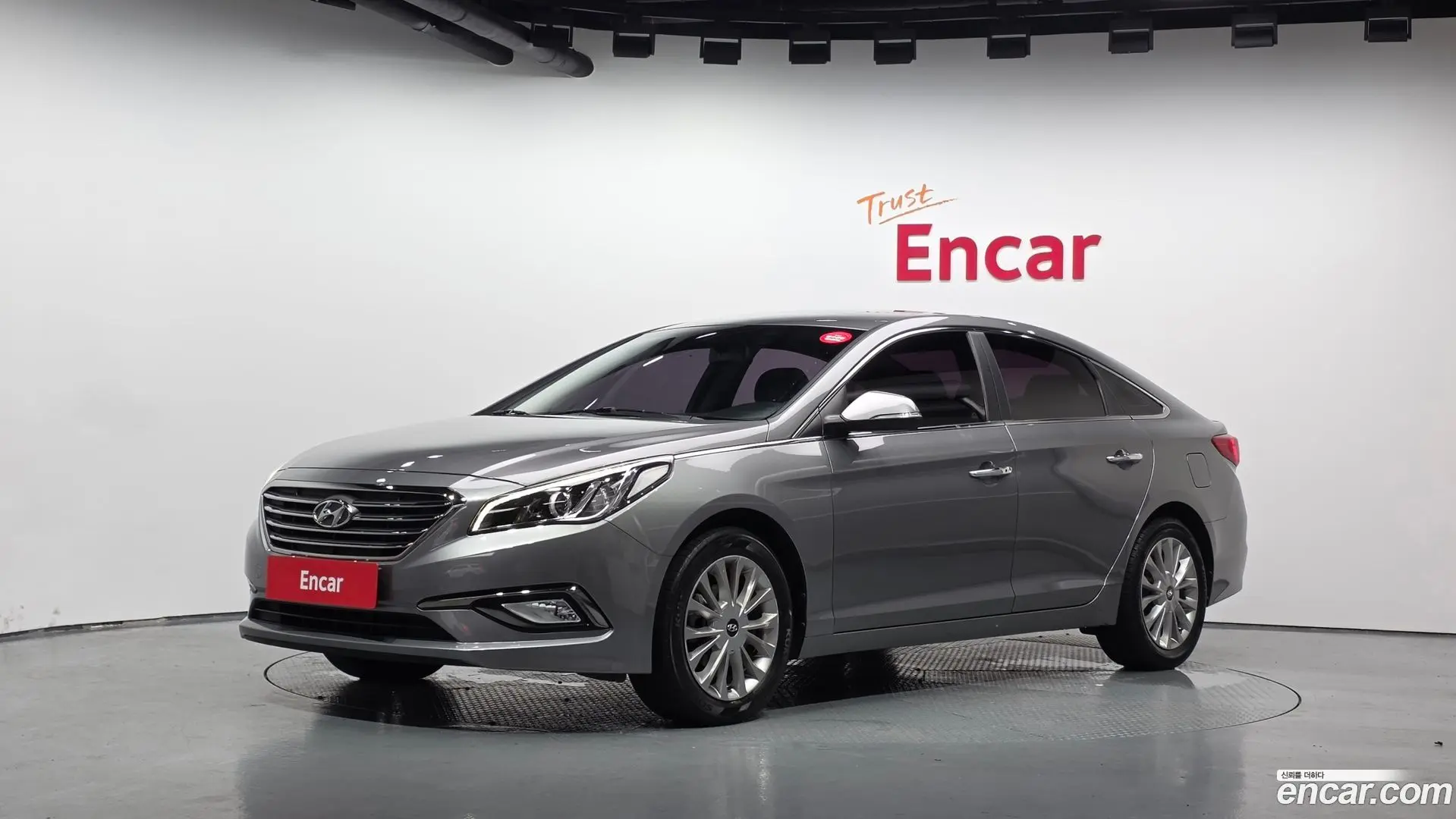 Main__Slider__Photo:Sonata Hyundai 2017.1-0