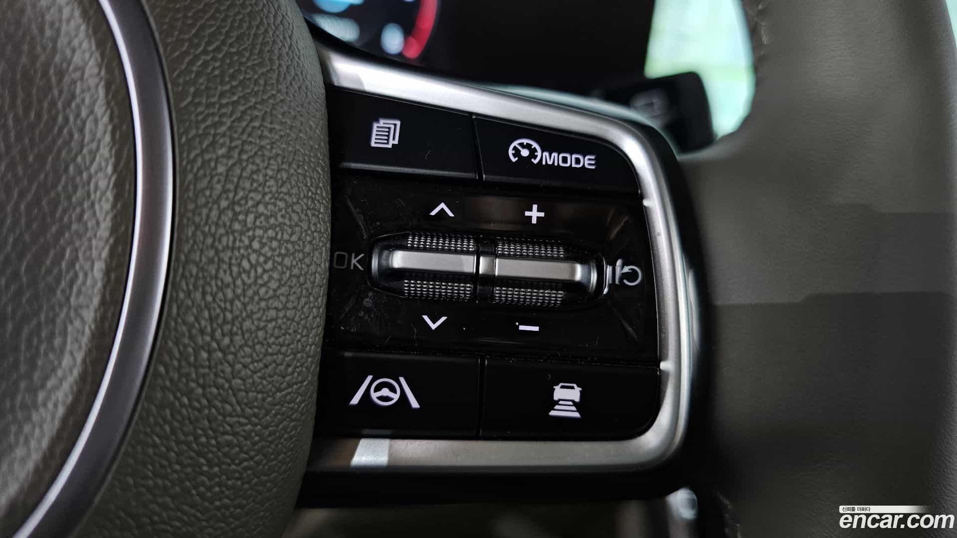 Canival Kia 2023.4-OPTION-019