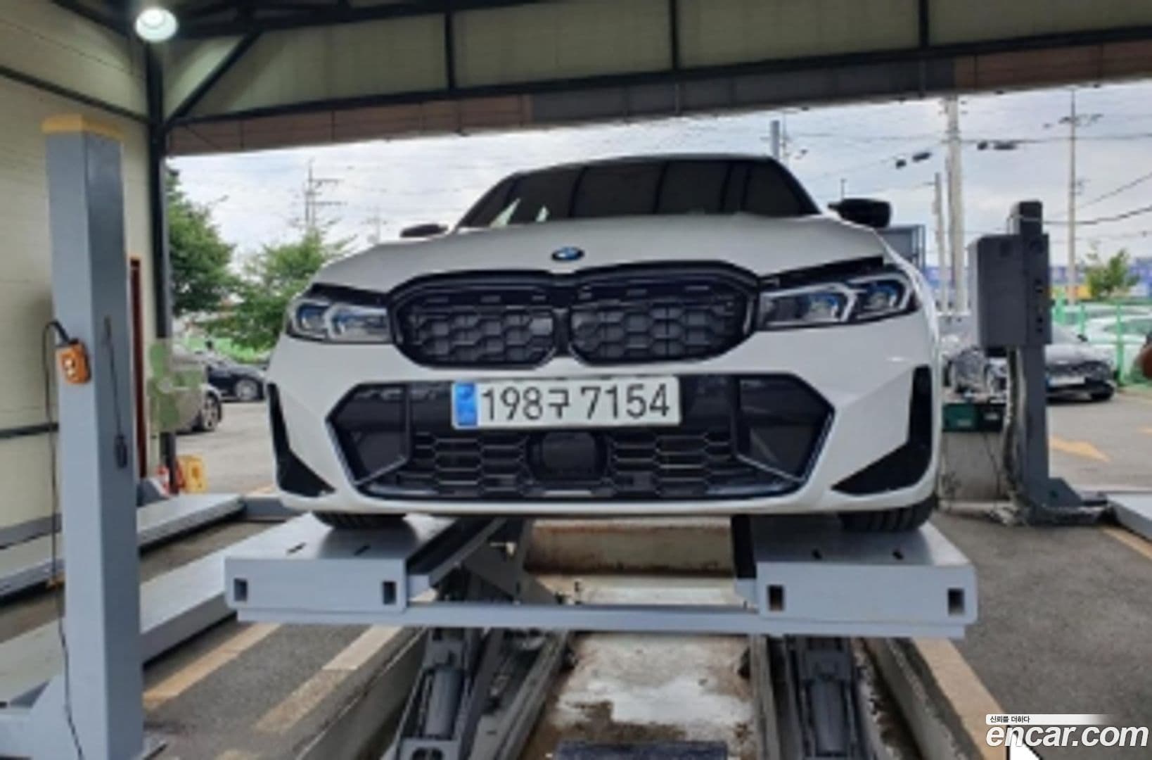 Main__Slider__Photo:3-Series BMW 2023.9-0