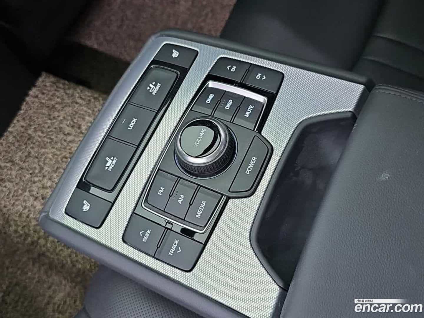 G80 Genesis 2017.8-OPTION-018