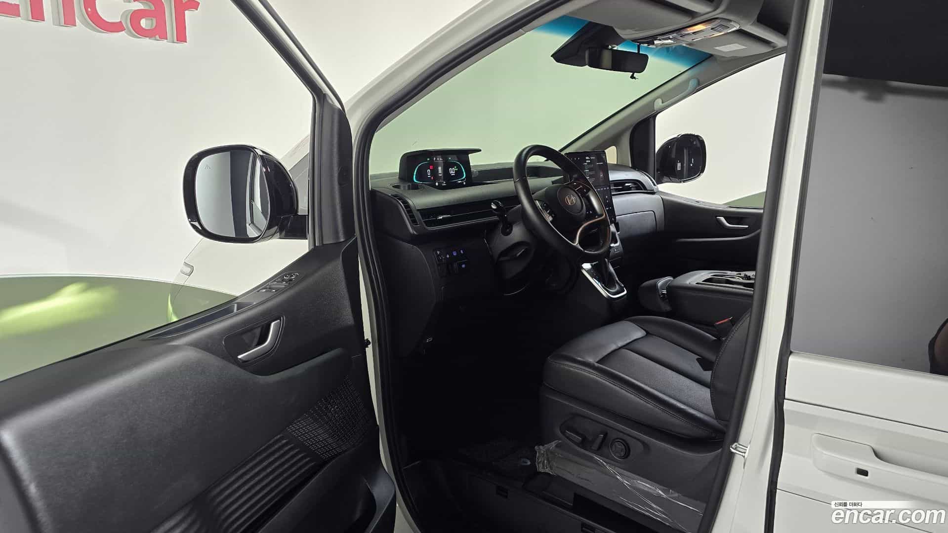 Staria Hyundai 2024.6-INNER-010