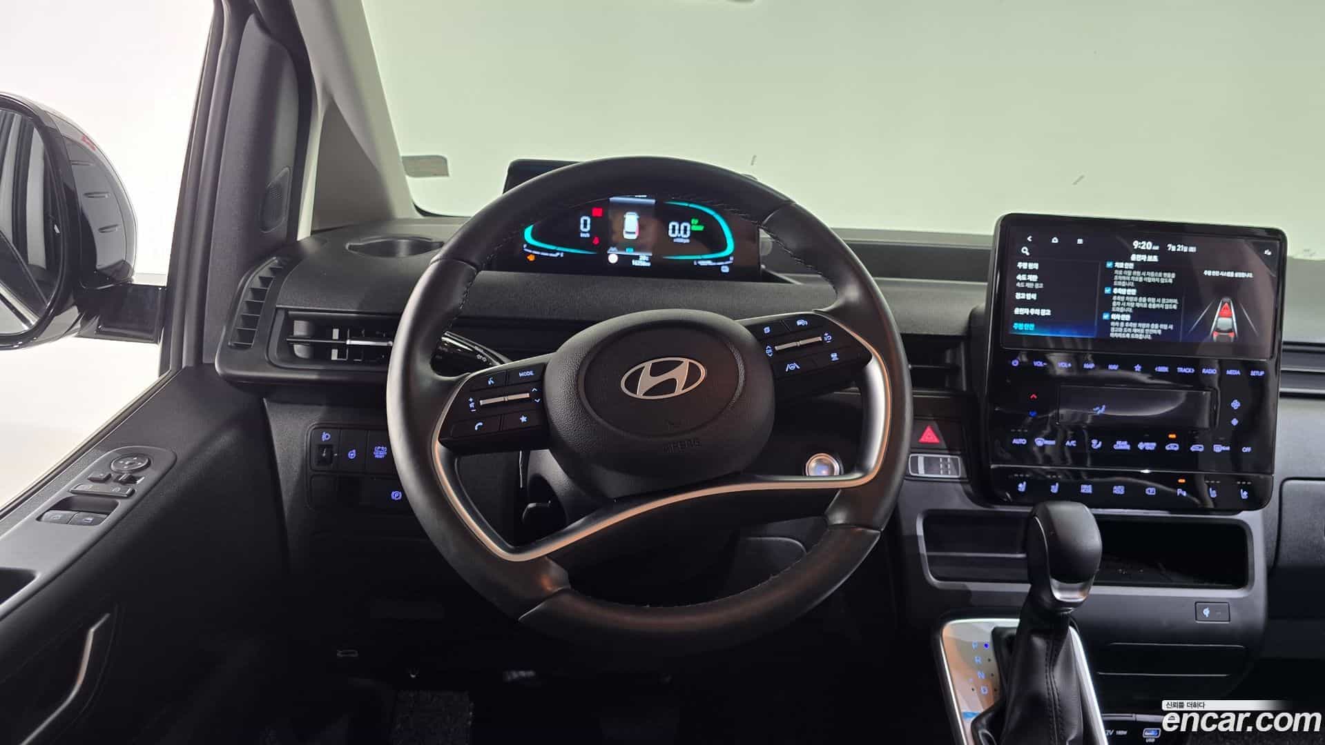 Staria Hyundai 2024.6-OPTION-018