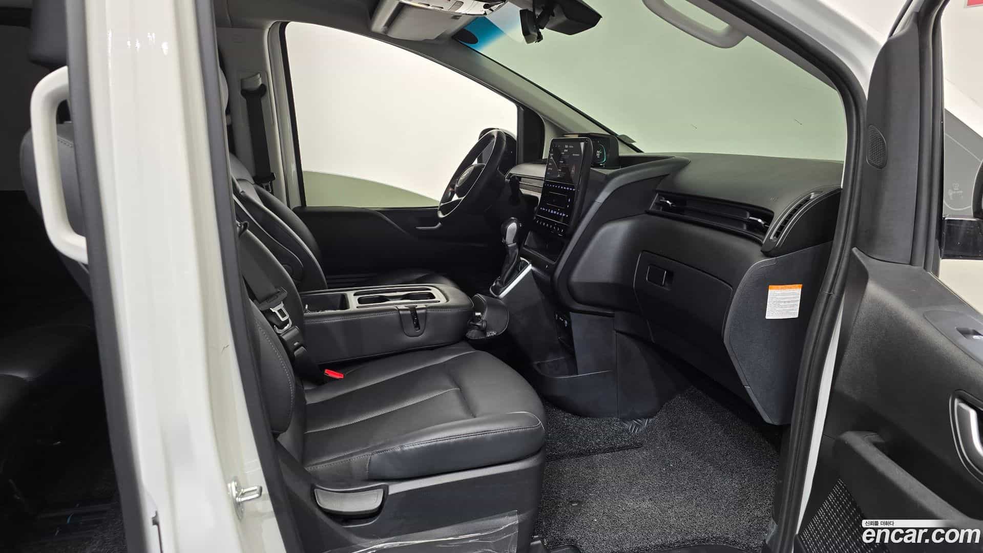 Staria Hyundai 2024.6-INNER-036