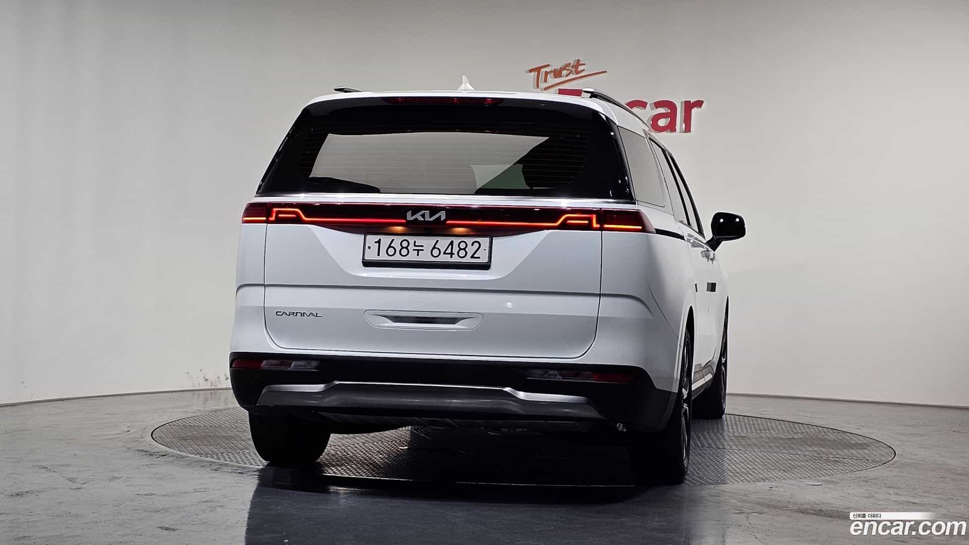 Canival Kia 2023.4-OUTER-004