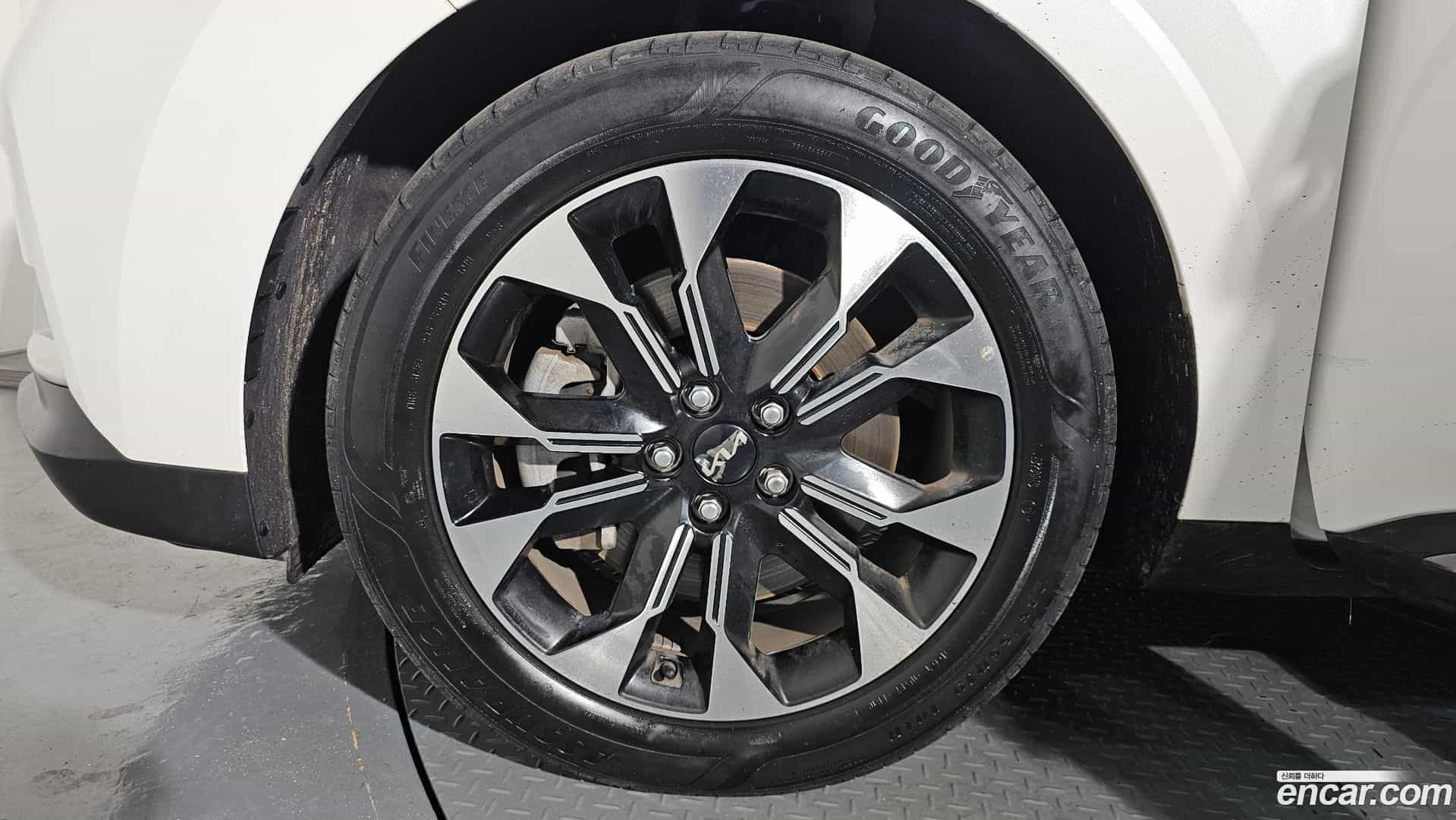Canival Kia 2023.4-OUTER-005