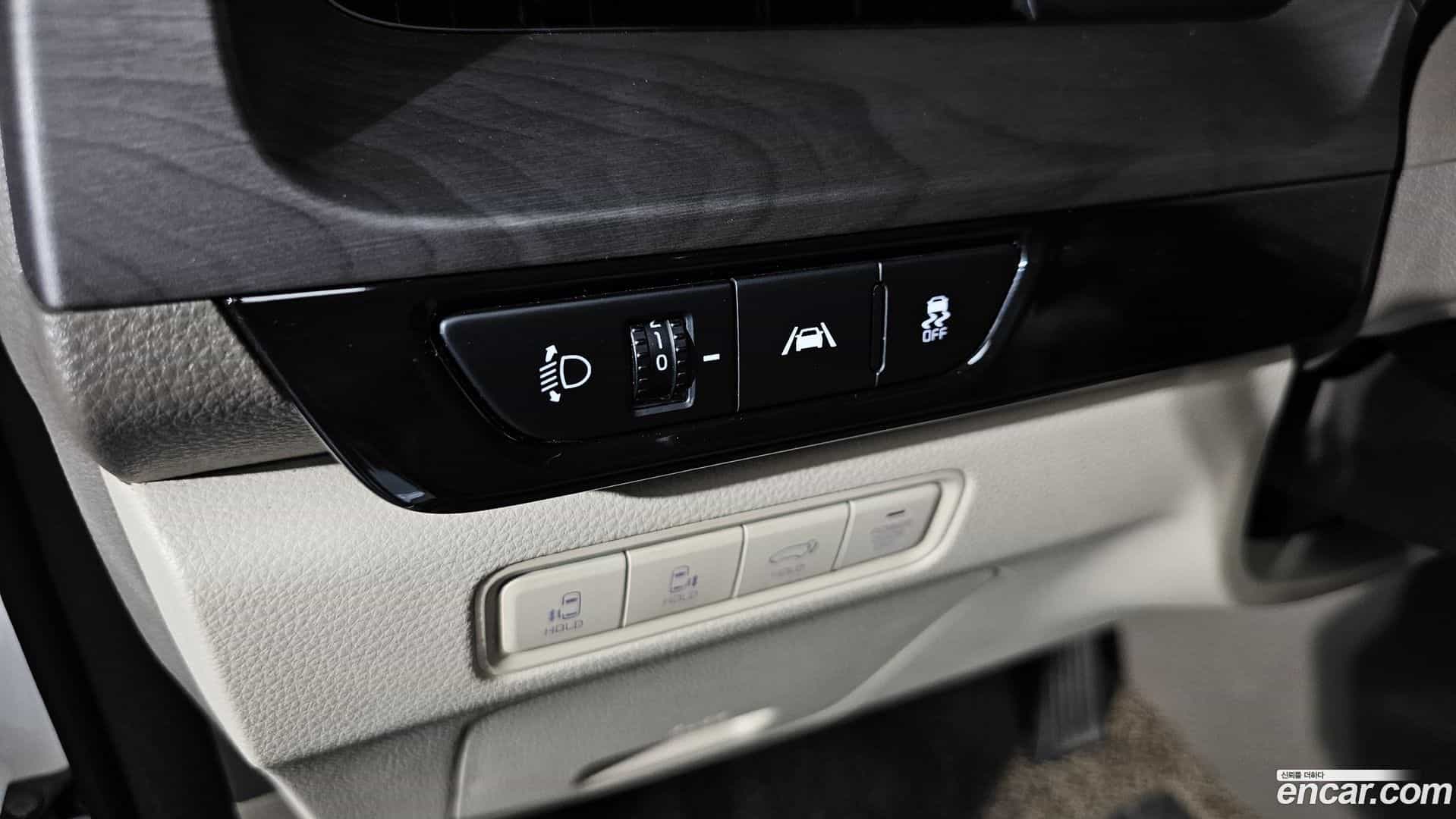 Canival Kia 2023.4-OPTION-023