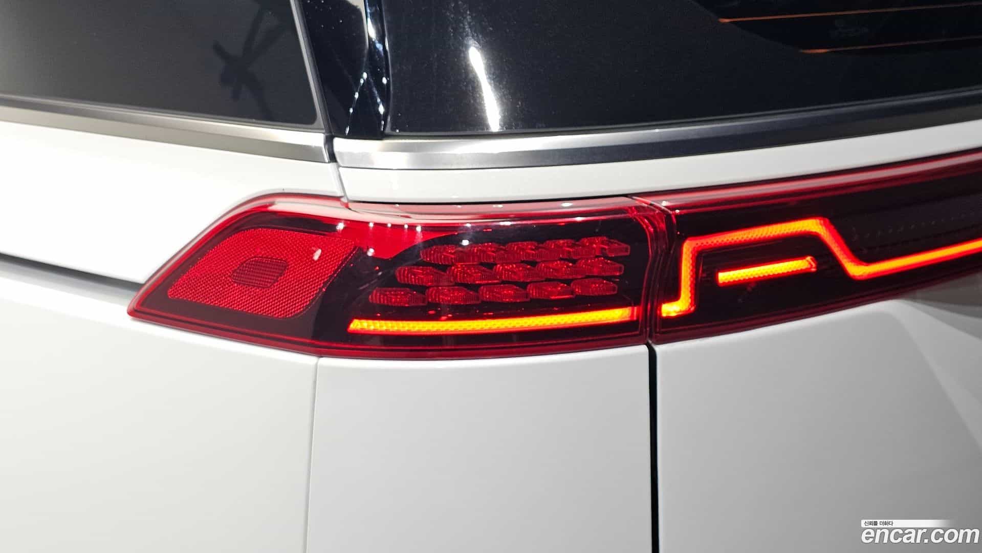 Canival Kia 2023.4-OUTER-033
