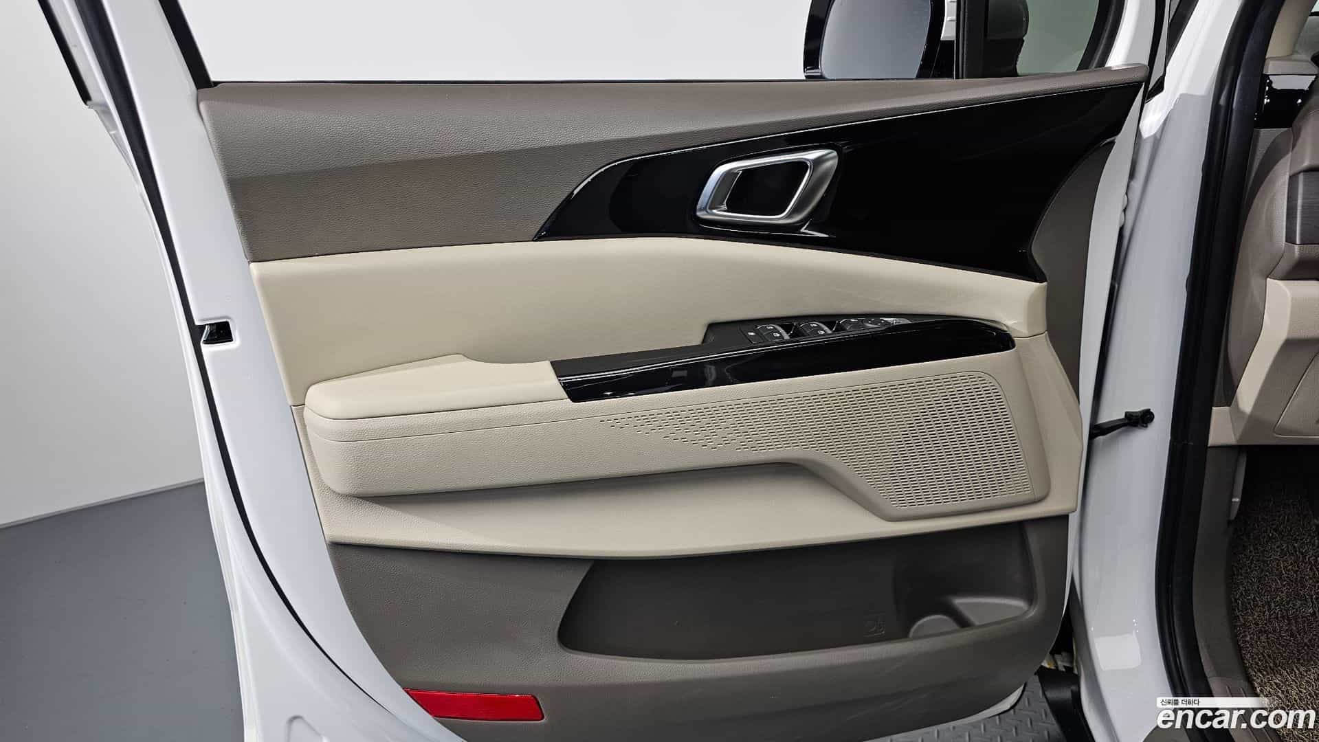 Canival Kia 2023.4-INNER-034