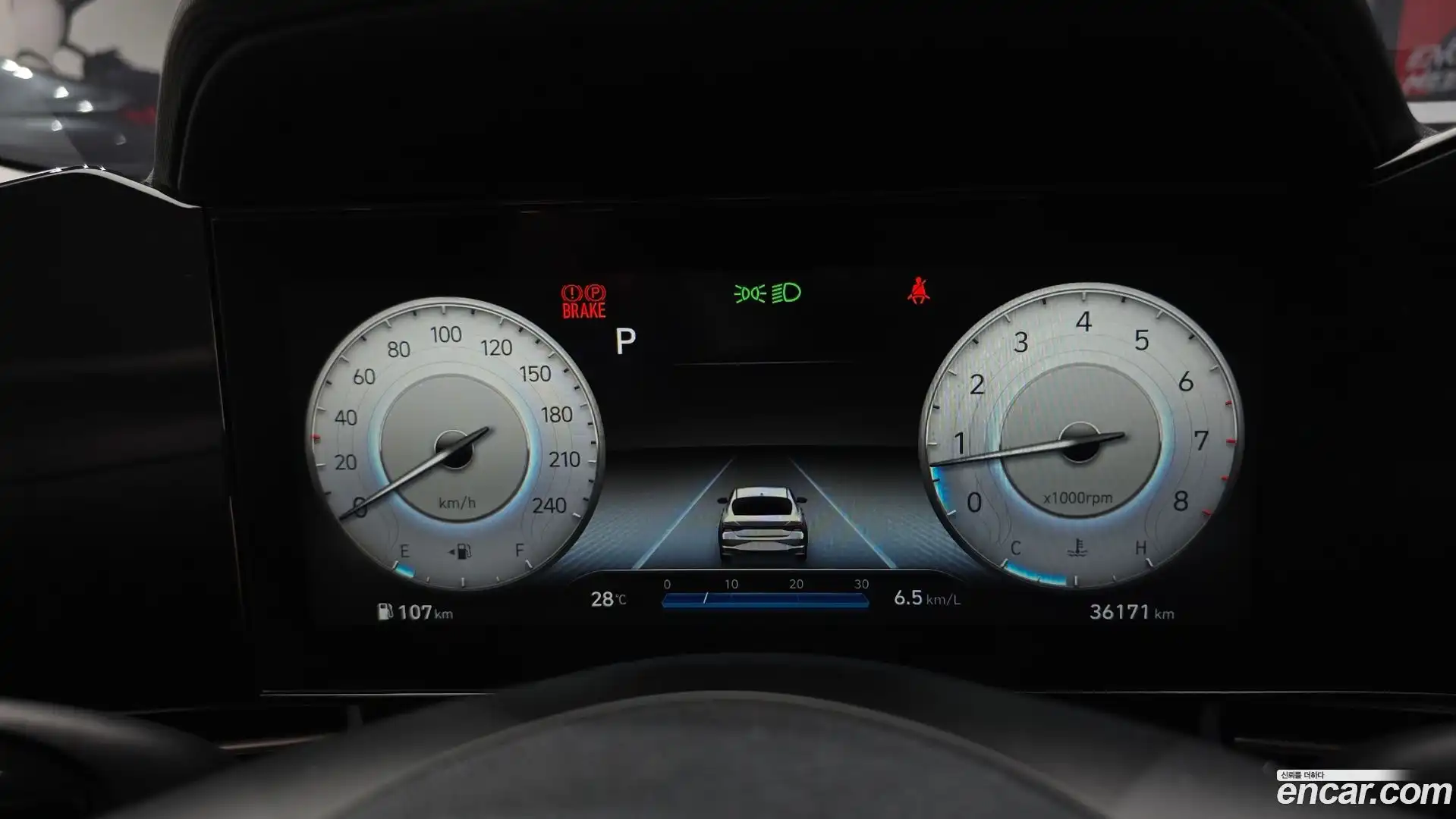 AVANTE Hyundai 2022.3-INNER-008