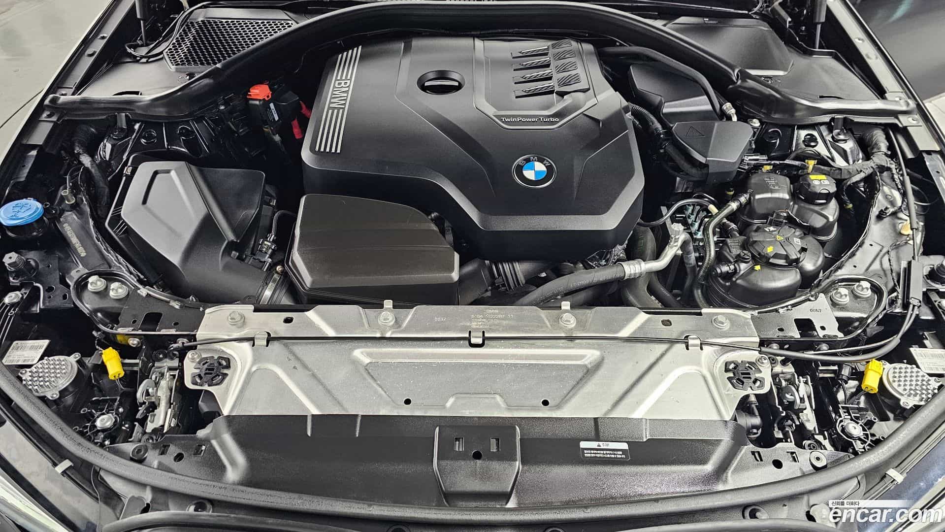 3-Series BMW 2022.2-OUTER-006