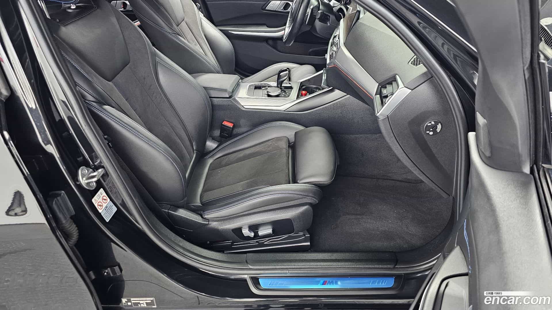 3-Series BMW 2022.2-INNER-036