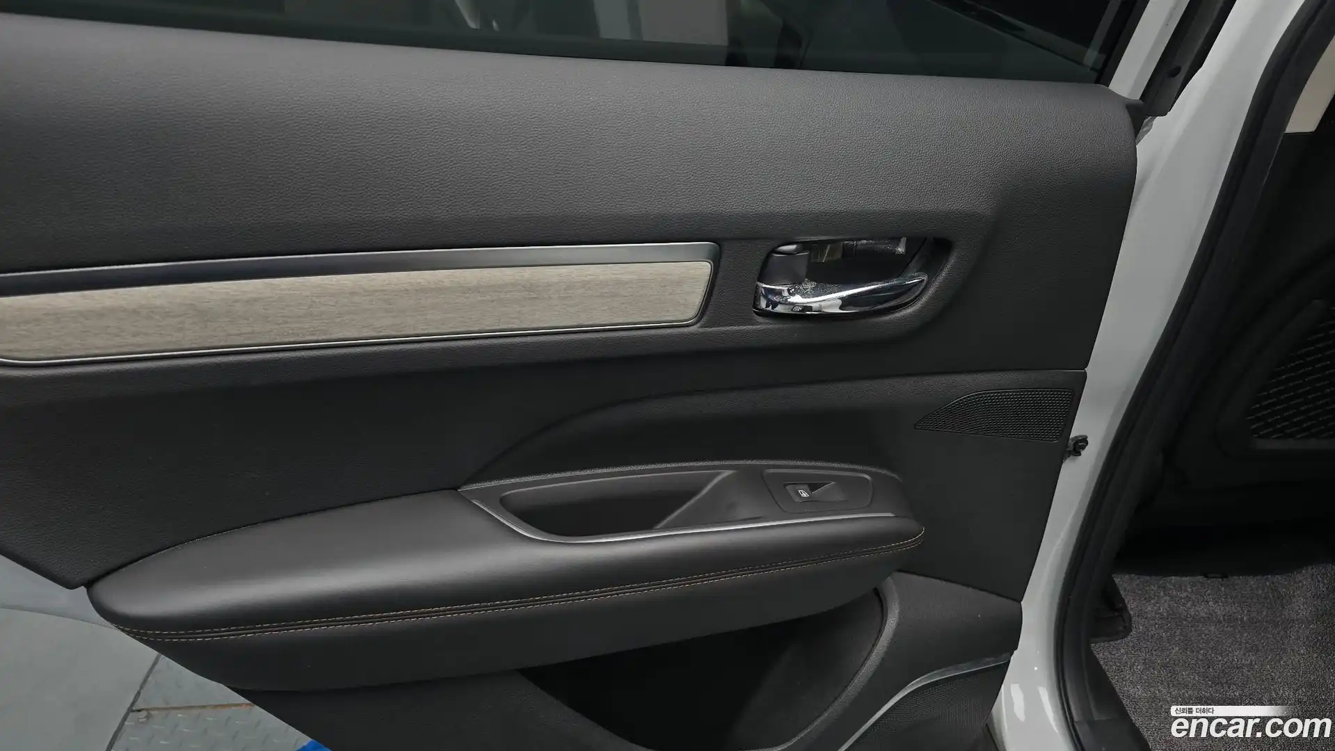 QM6 Renault Korea 2020.11-INNER-035