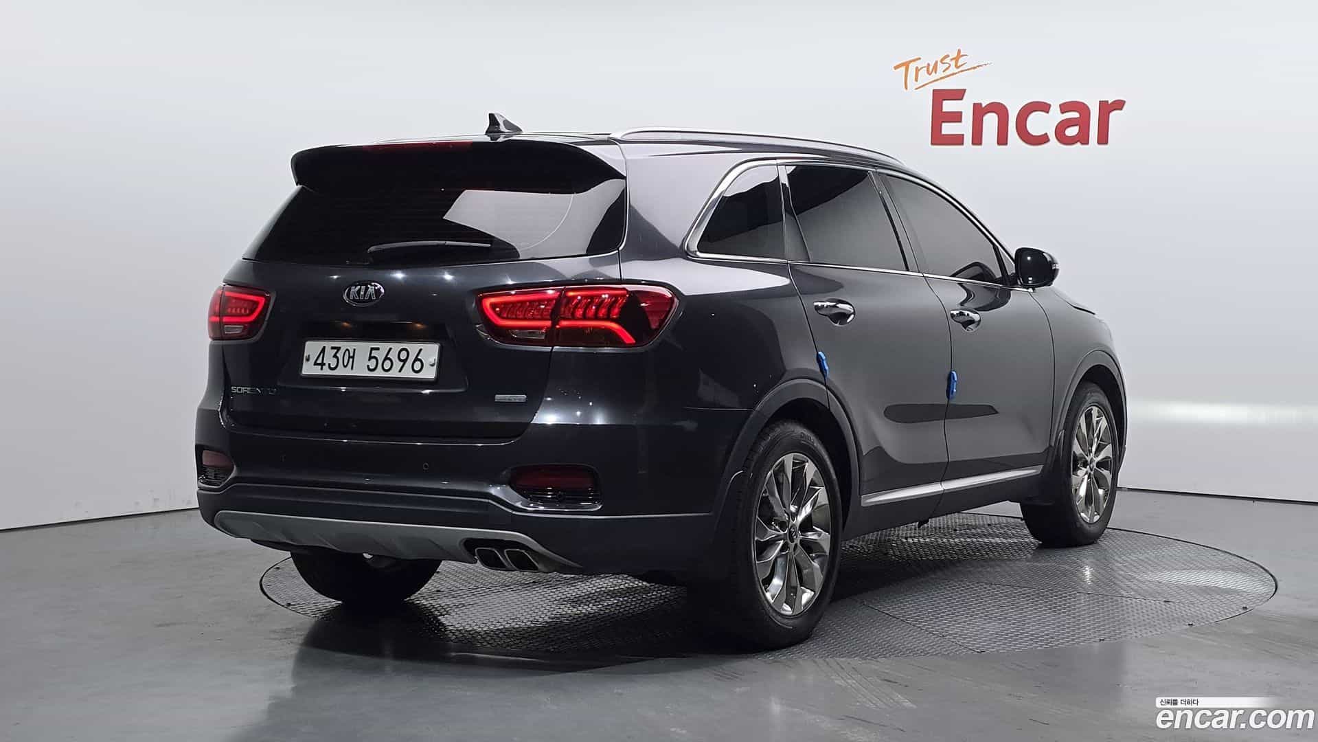 Sorento Kia 2018.8-OUTER-002