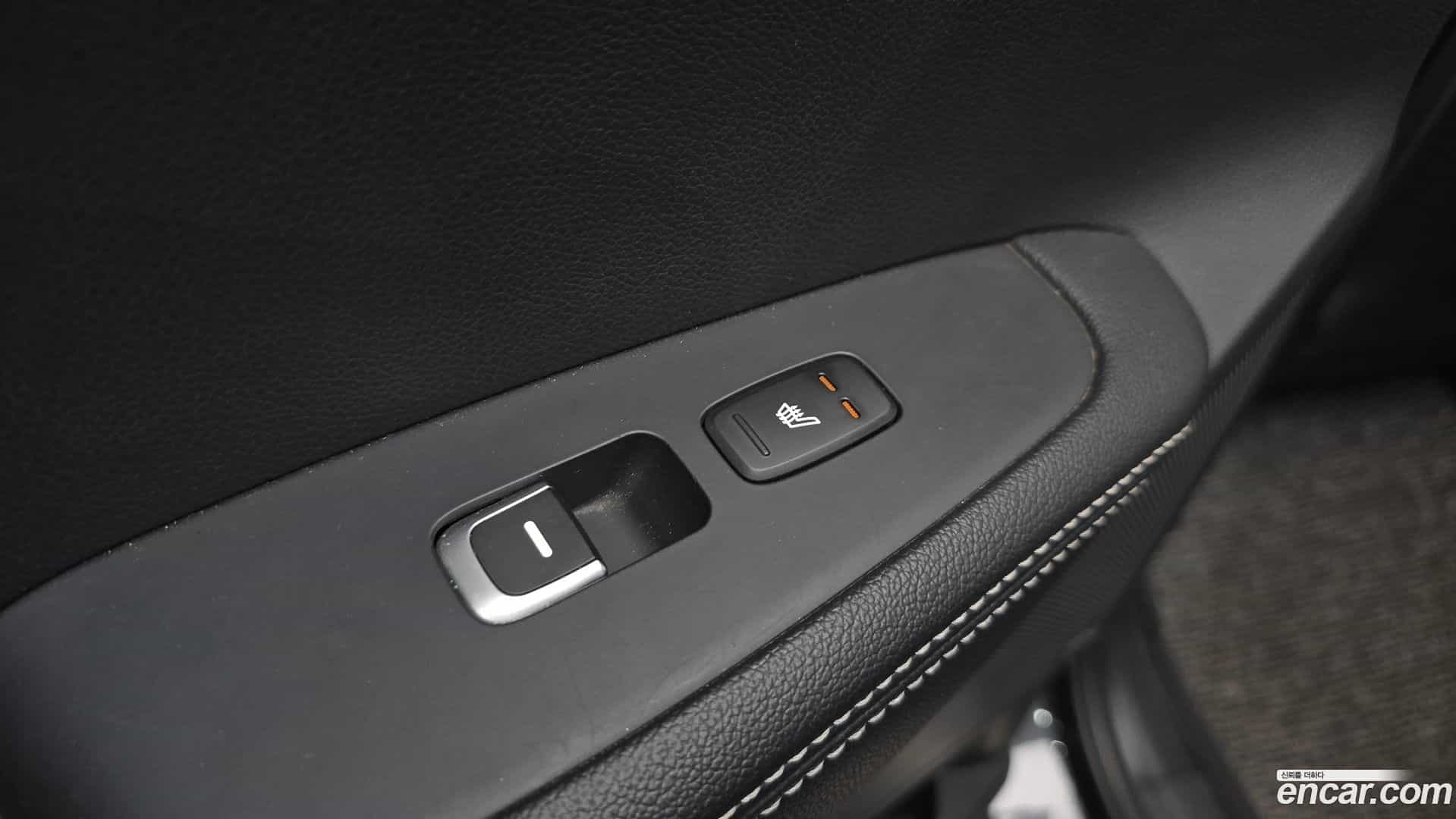 Sorento Kia 2018.8-OPTION-022