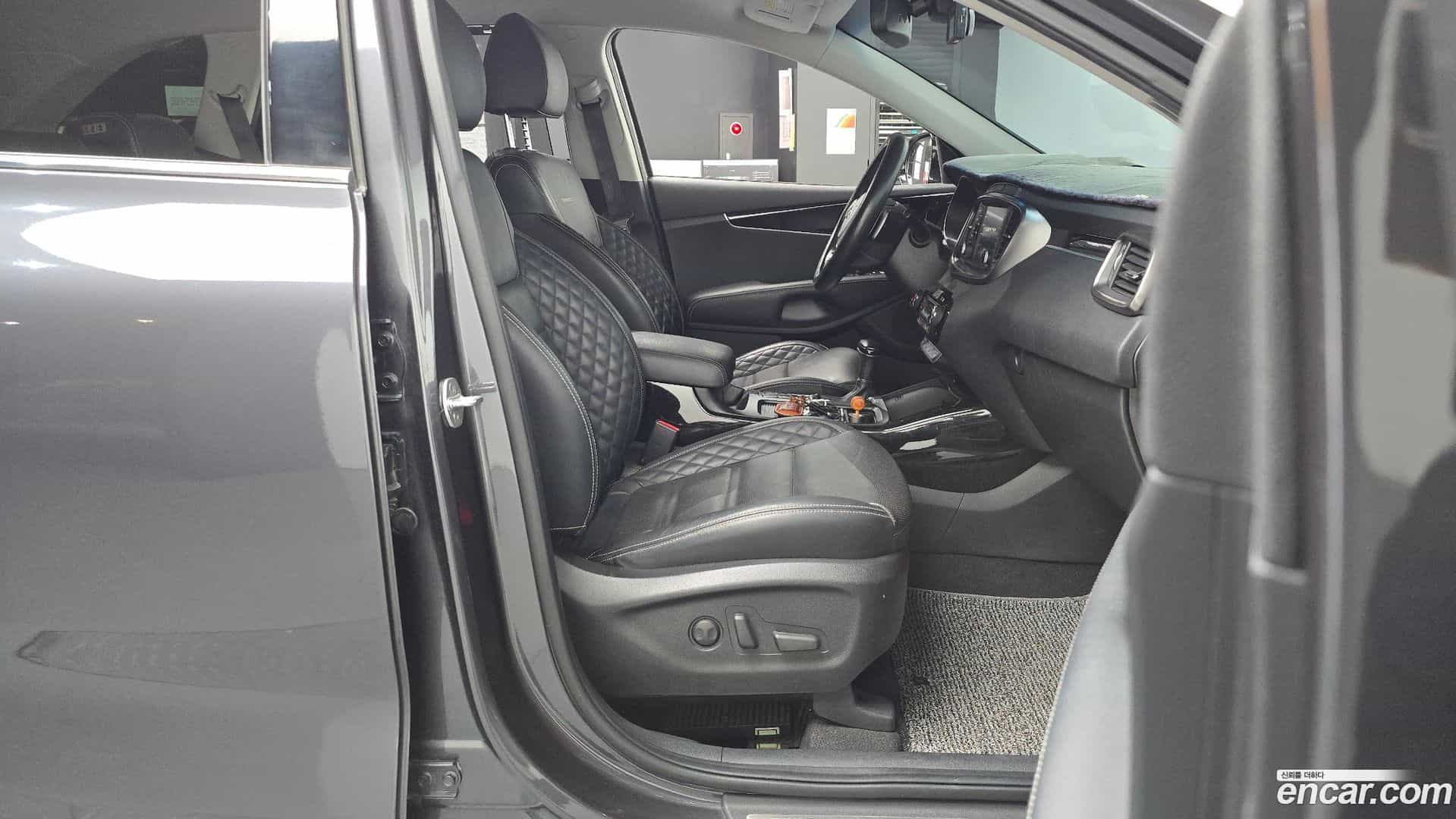Sorento Kia 2018.8-INNER-036