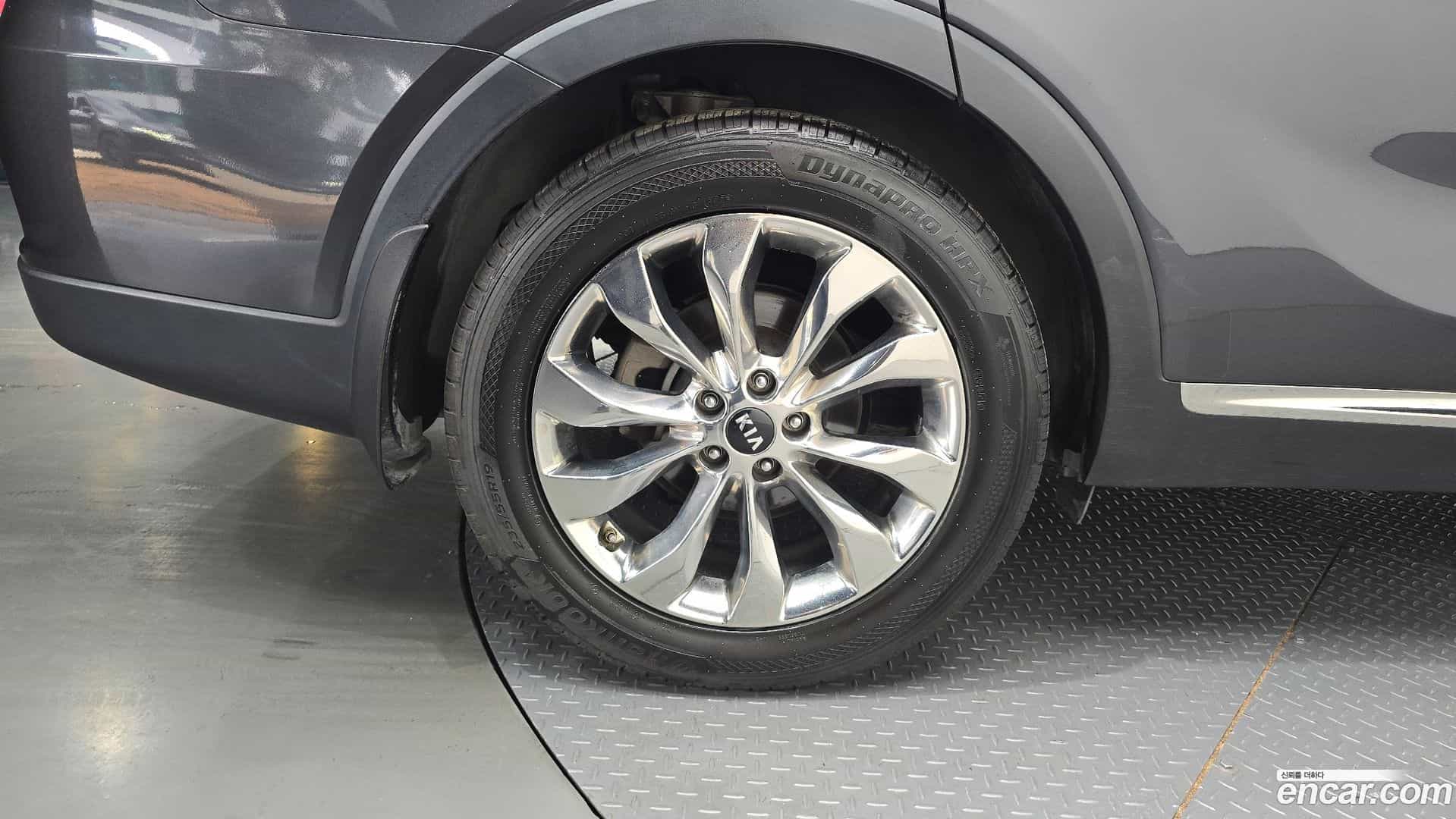 Sorento Kia 2018.8-OPTION-045