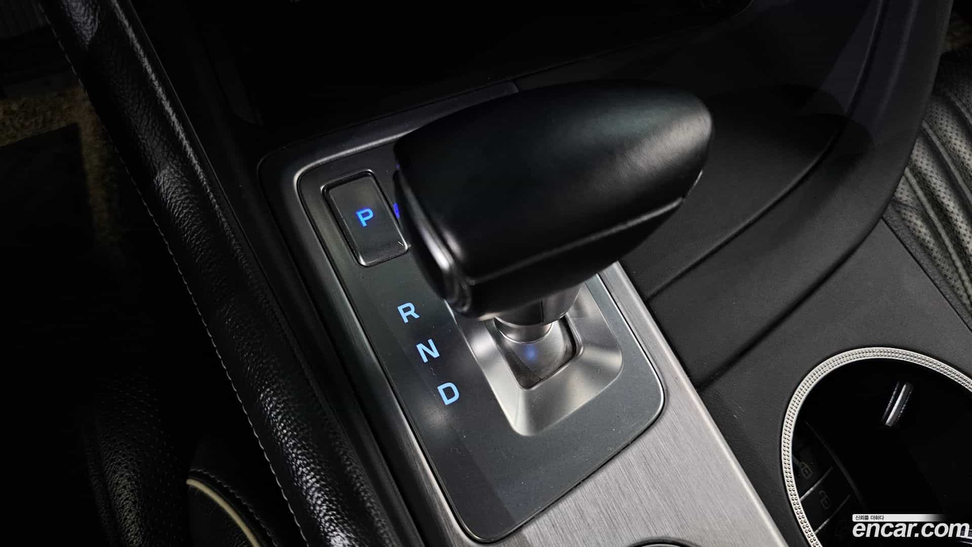 G70 Genesis 2019.7-INNER-009
