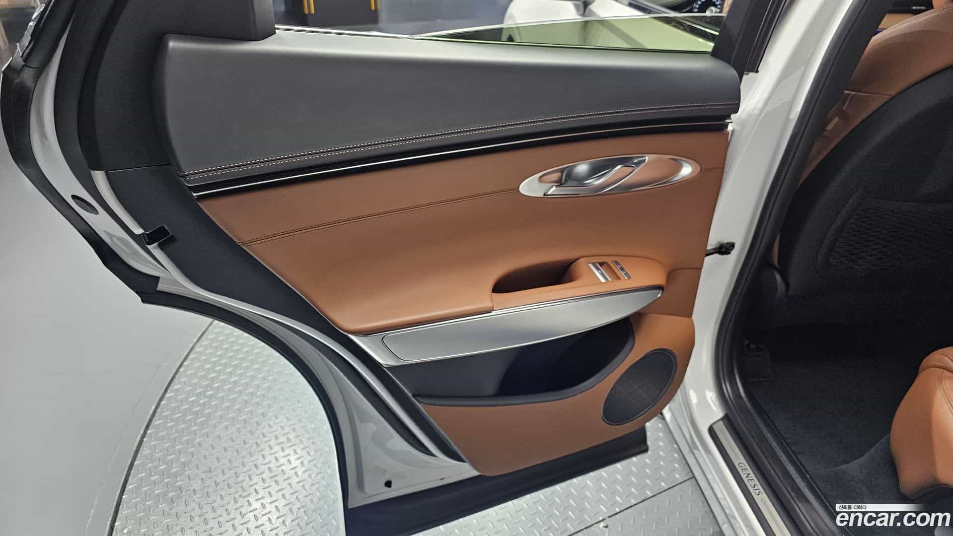 GV70 Genesis 2021.6-INNER-035