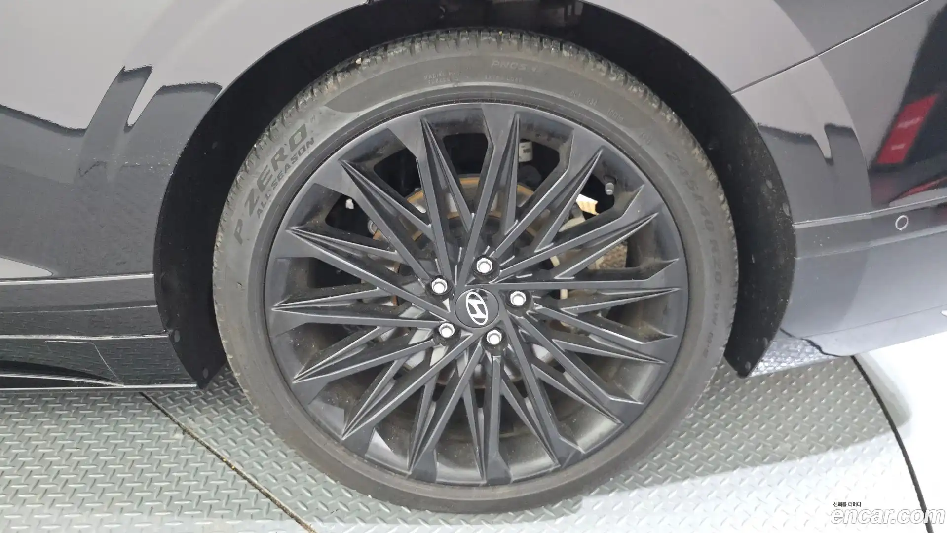 Grandeur Hyundai 2023.0-OUTER-031