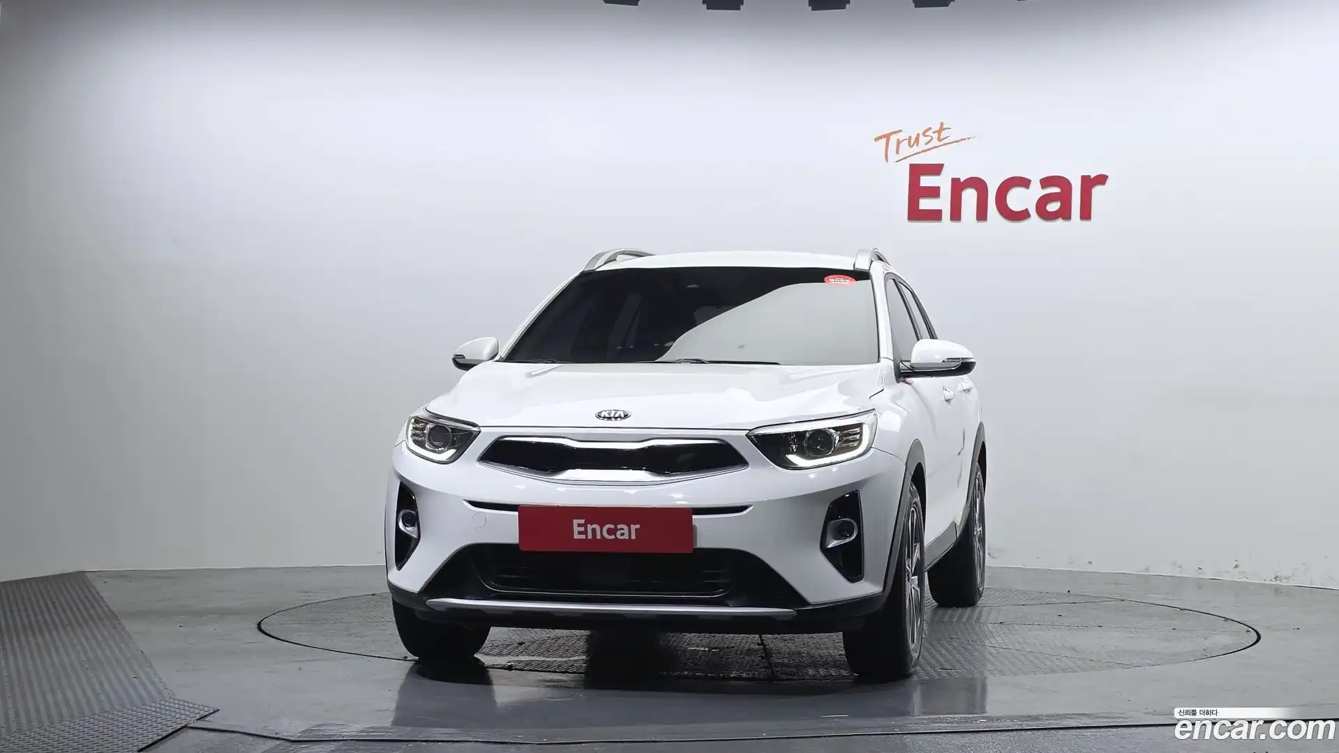 Stonic Kia 2019.3-OUTER-003