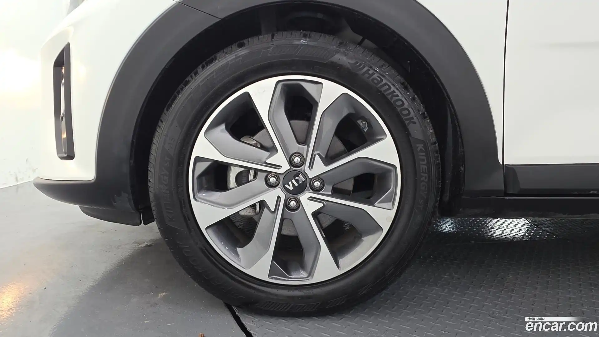 Stonic Kia 2019.3-OUTER-005