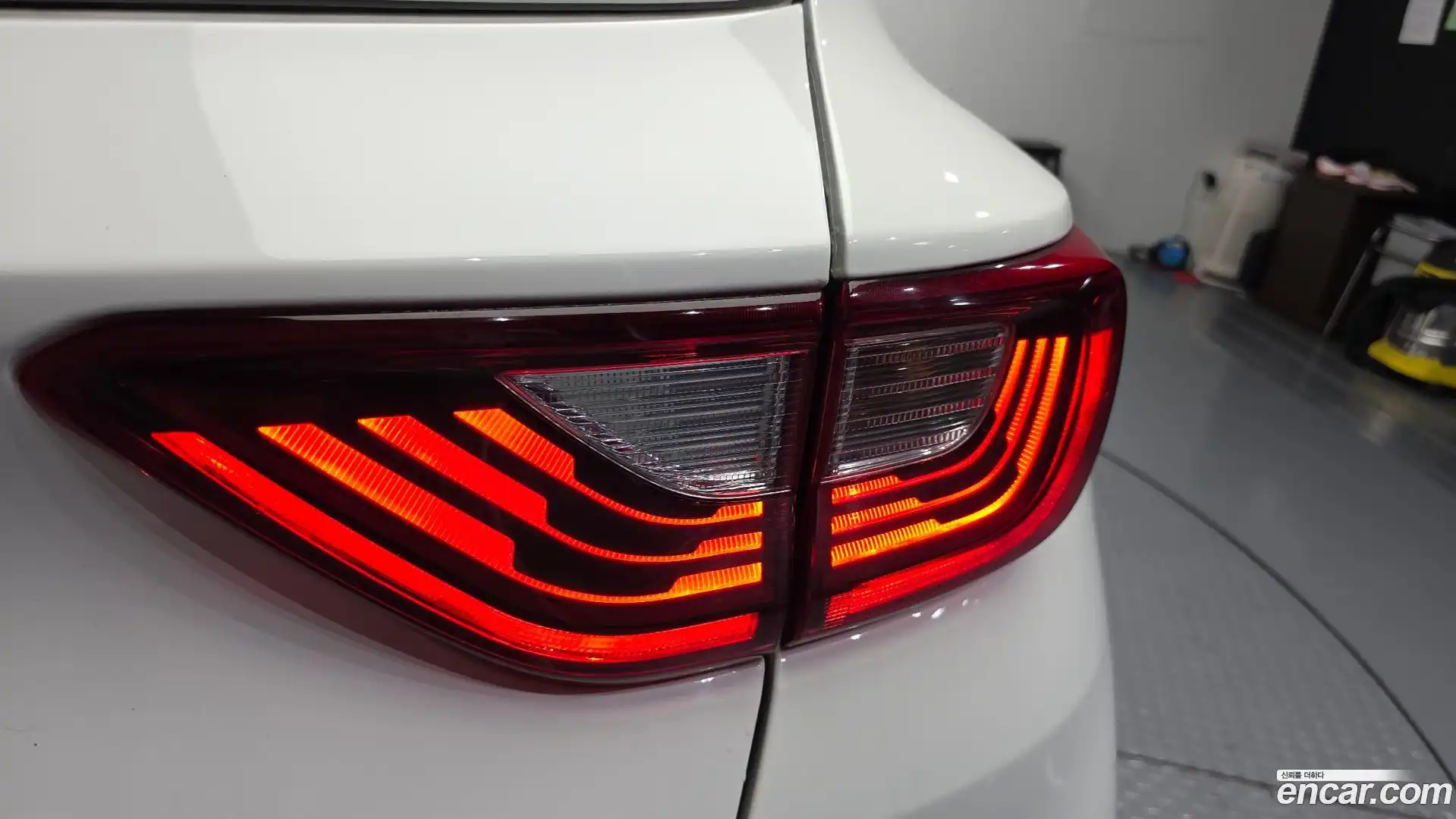 Stonic Kia 2019.3-OUTER-033