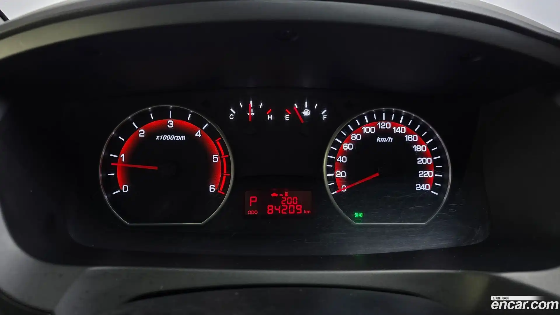 KORANDO KG Mobility 2016.10-INNER-008