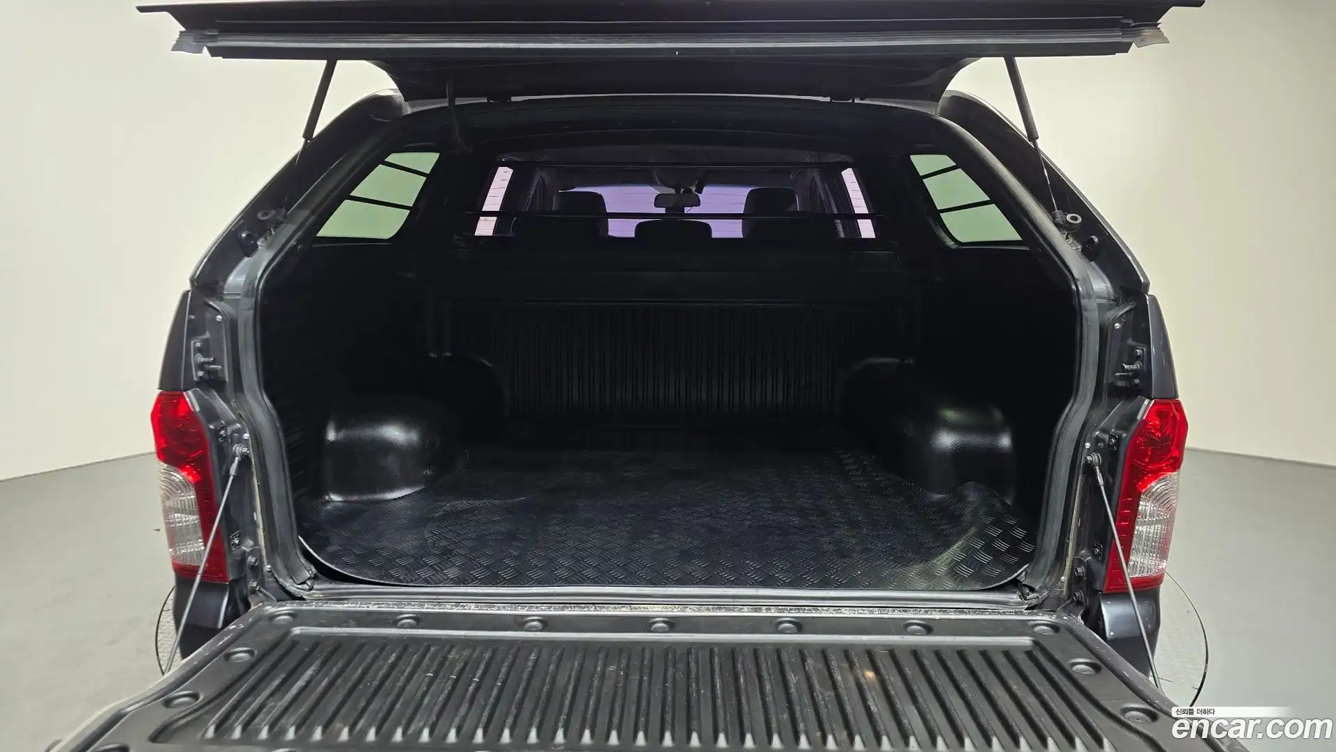 KORANDO KG Mobility 2016.10-OPTION-022