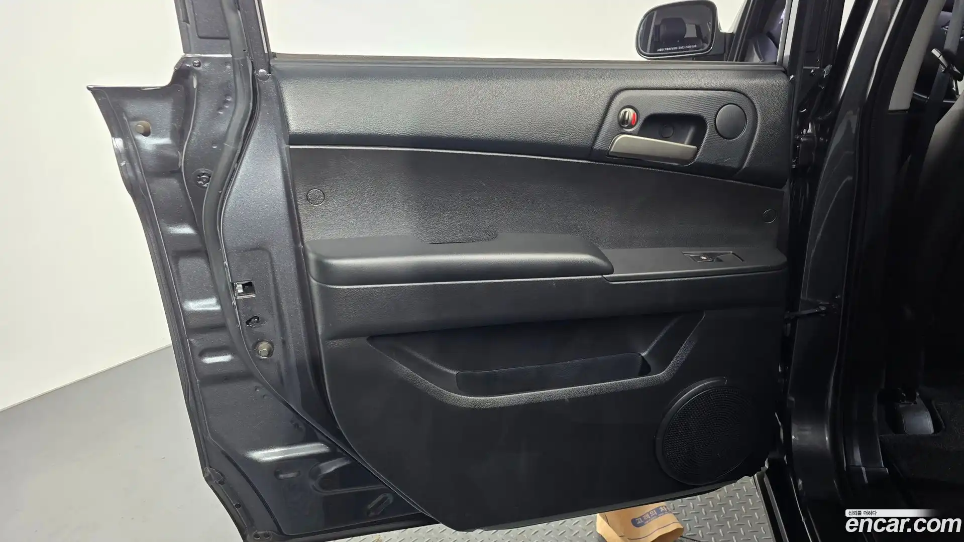 KORANDO KG Mobility 2016.10-INNER-035