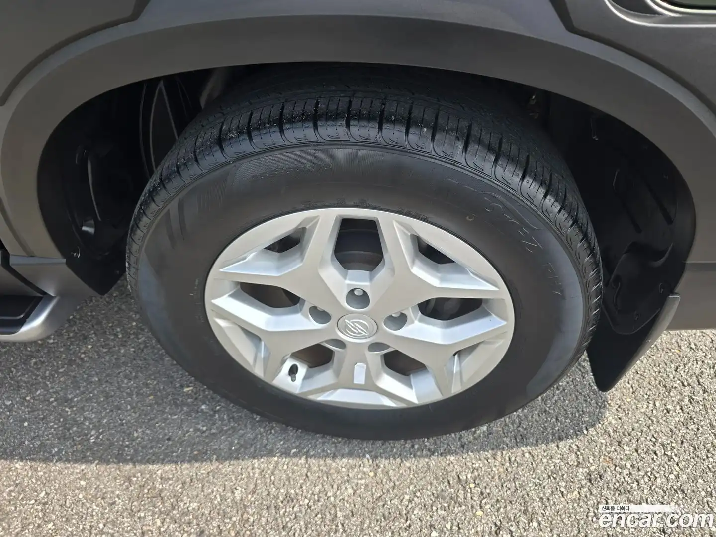 Rexton KG Mobility 2021.11-INNER-007
