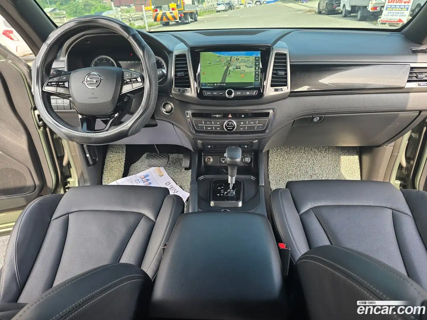 Rexton KG Mobility 2021.11-INNER-010