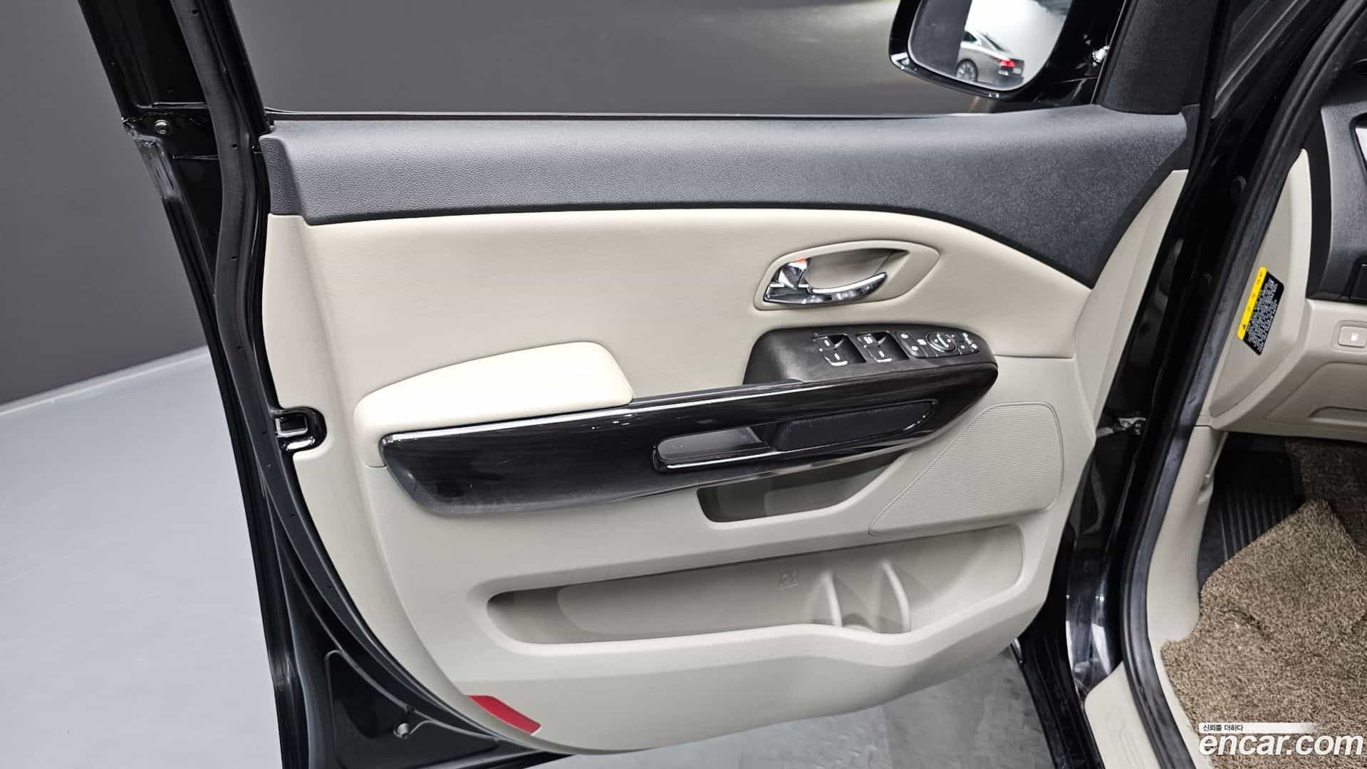 Canival Kia 2018.3-INNER-034